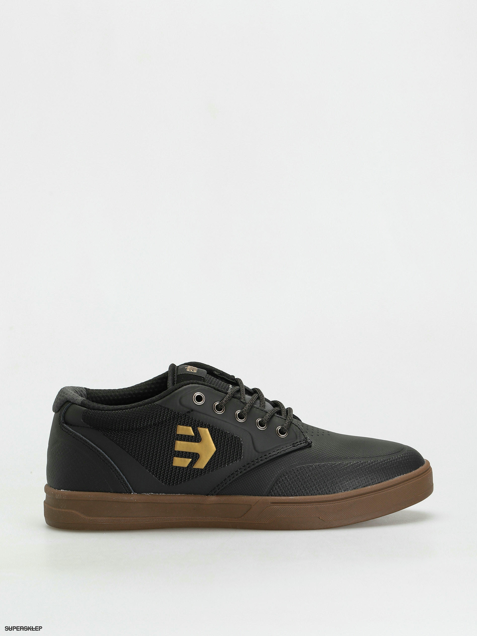 dc etnies