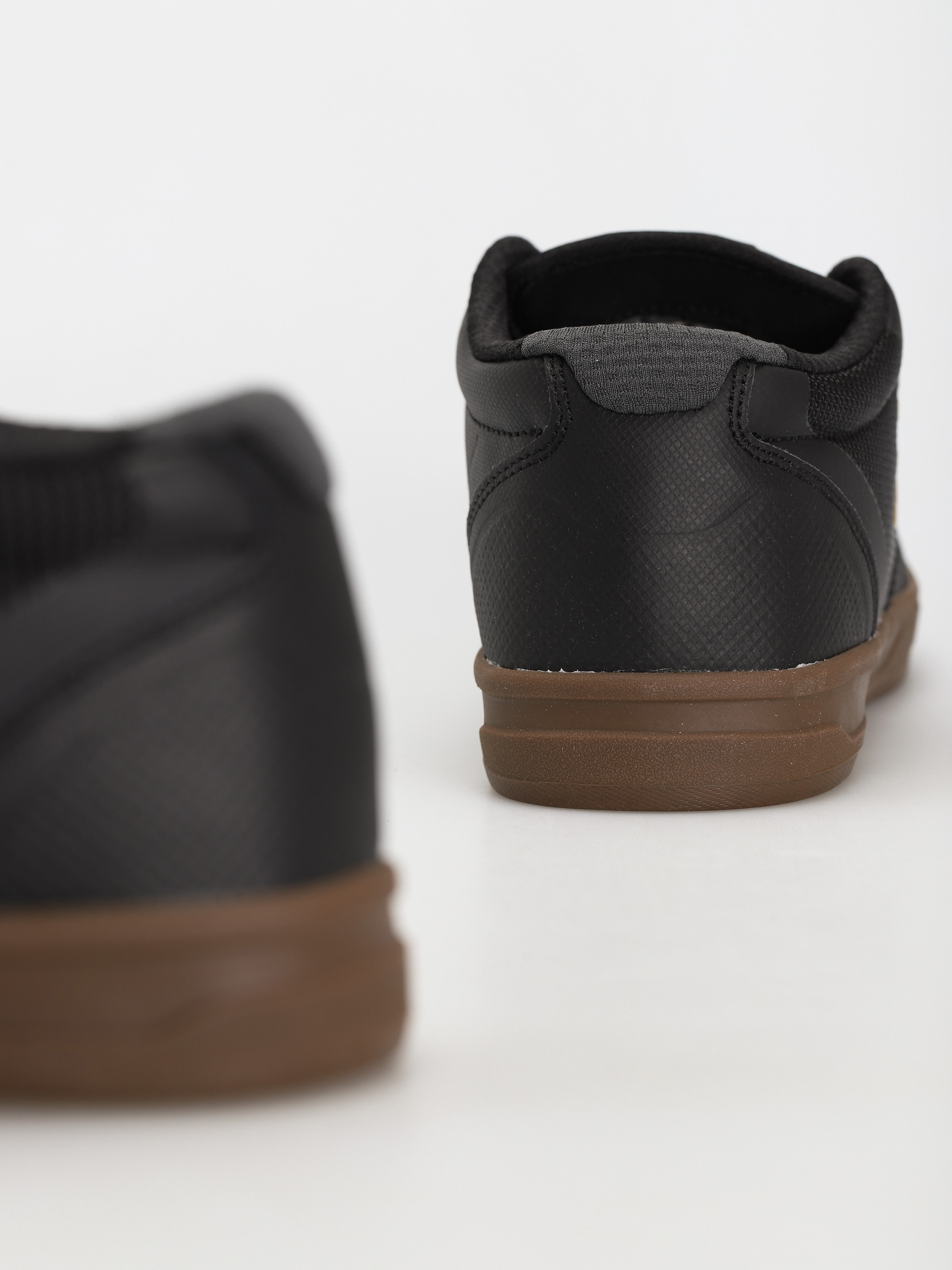 Etnies Semenuk Pro Cipők (black/gum)