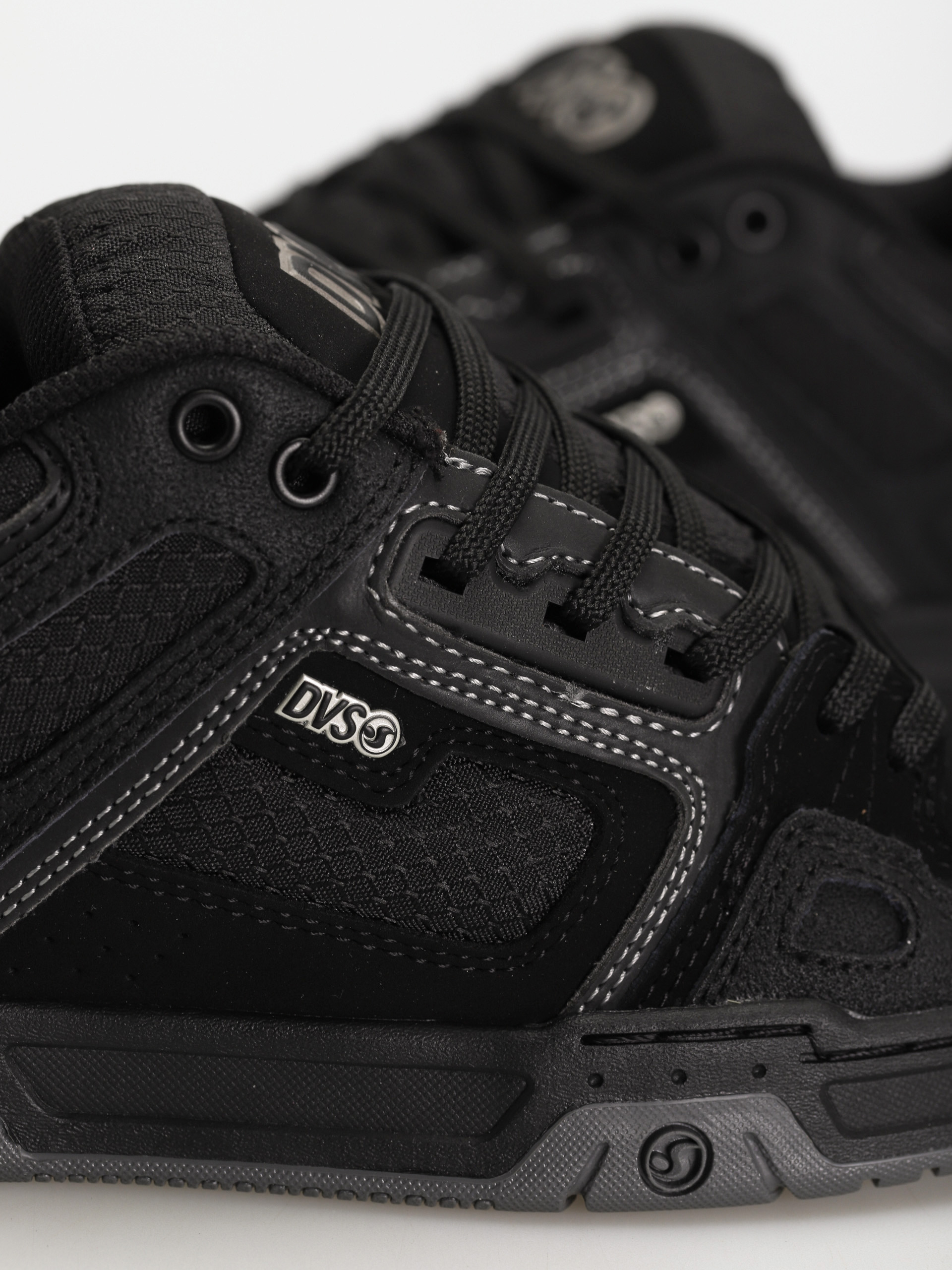 DVS Comanche Cipők (black reflective charcoal nubuck)