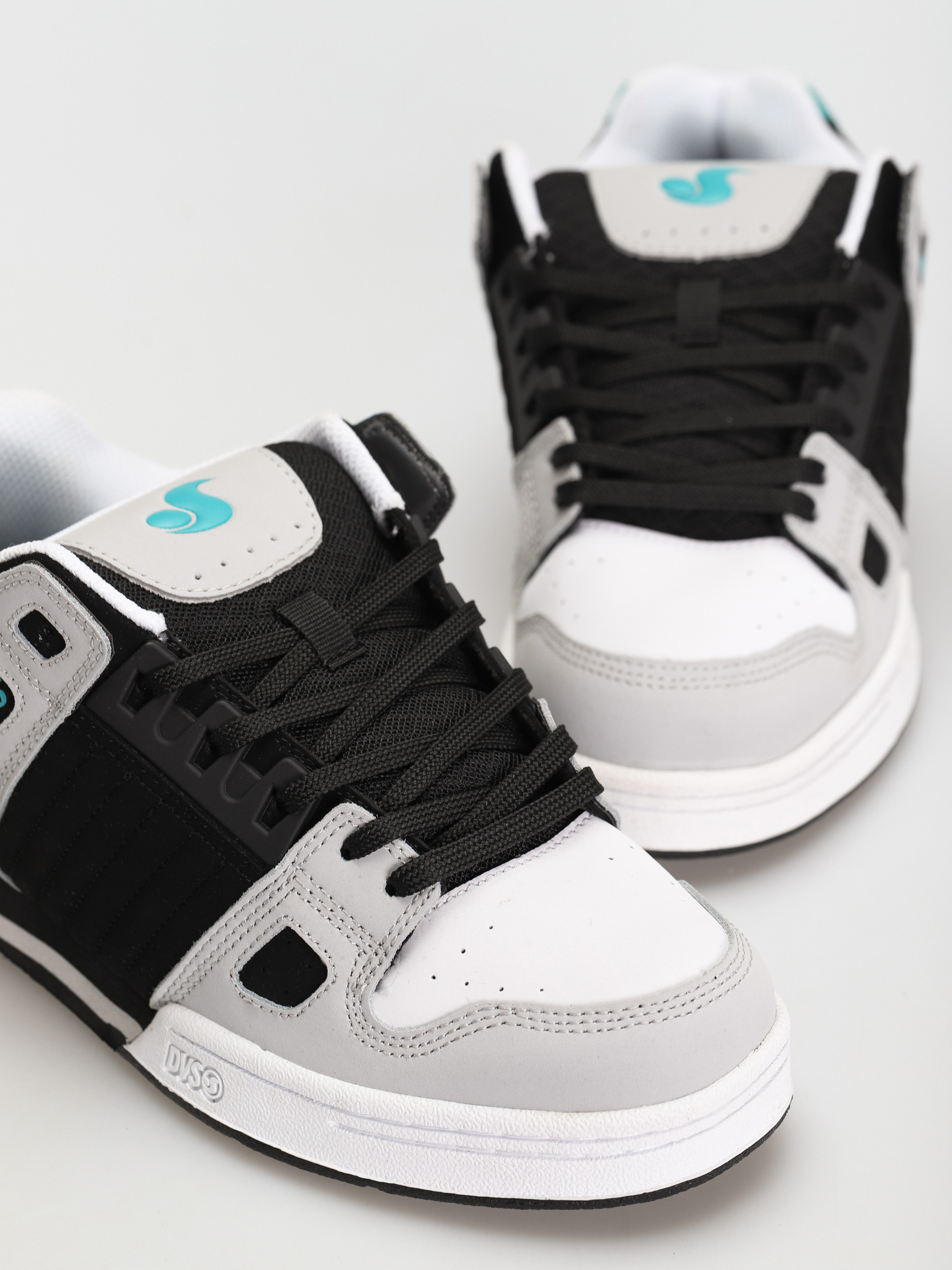 DVS Celsius Cipők (black charcoal white turq nubuck)