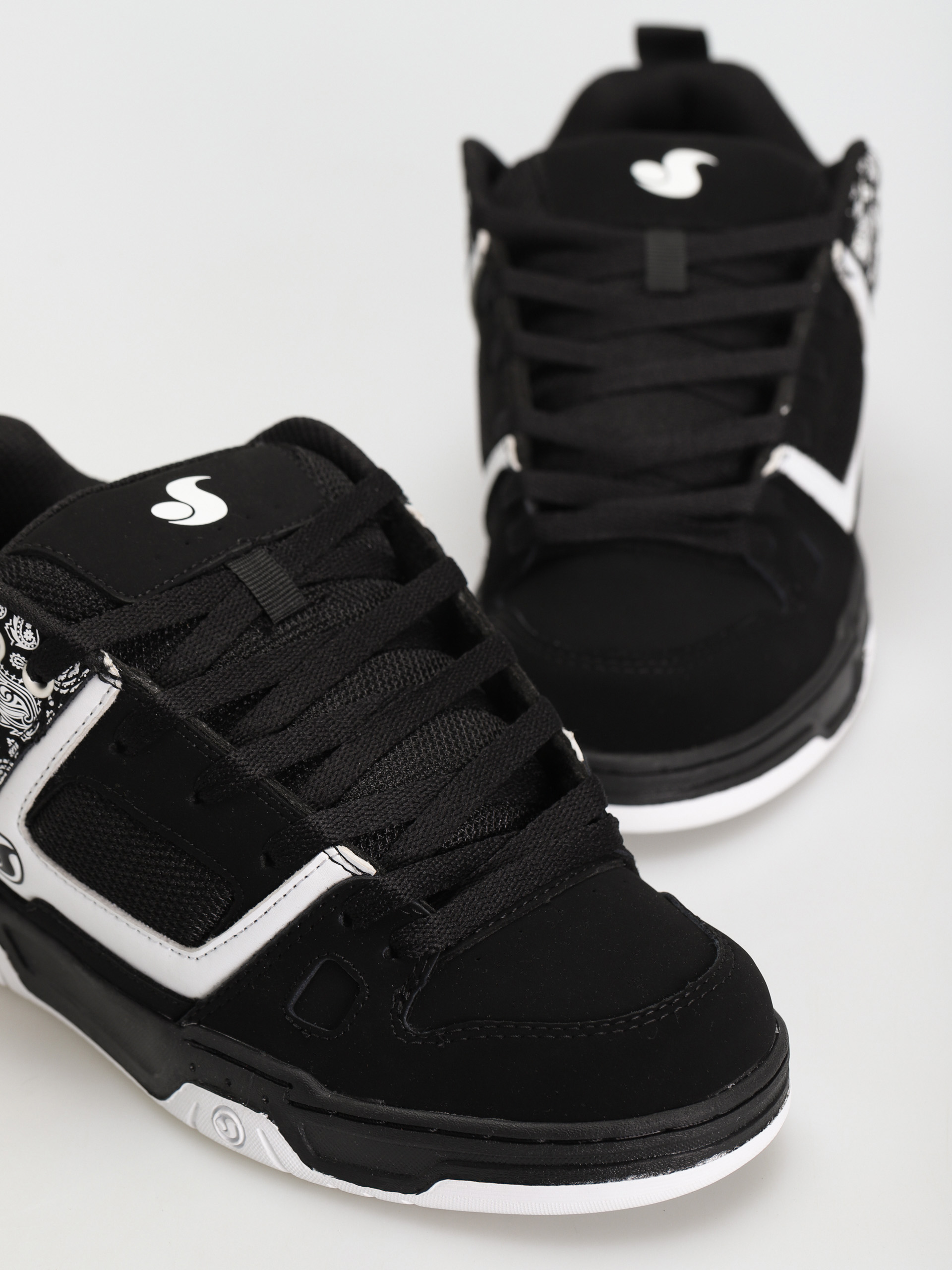 DVS Gambol Cipők (black white)