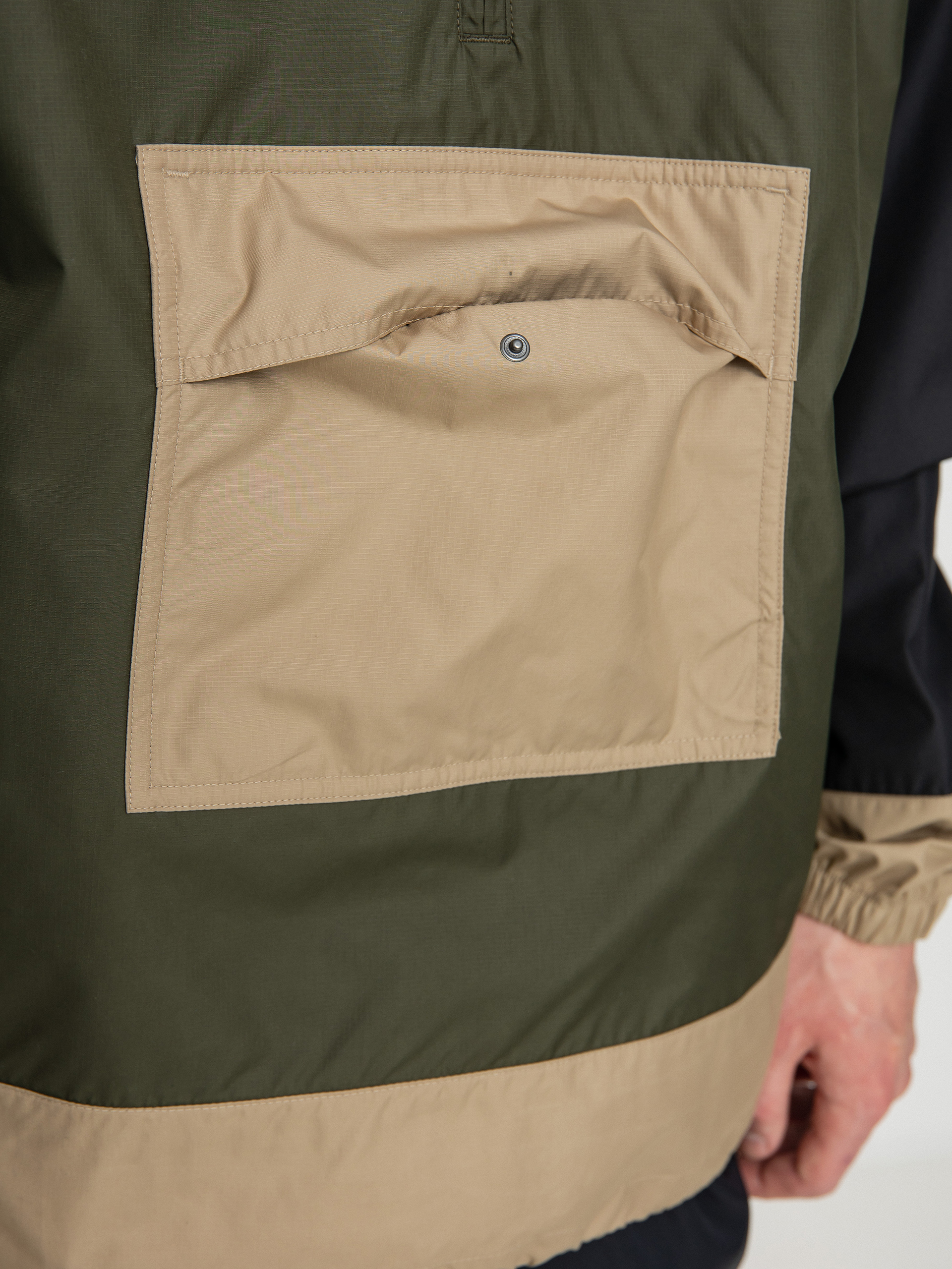 Nike SB Anorak Dzseki (cargo khaki/black)