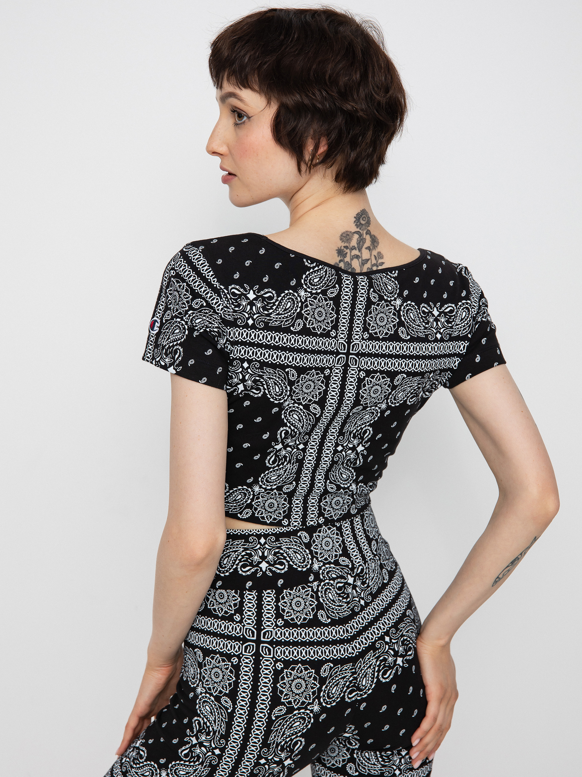 Champion Crewneck Croptop 115127 póló Wmn (nbk/allover)