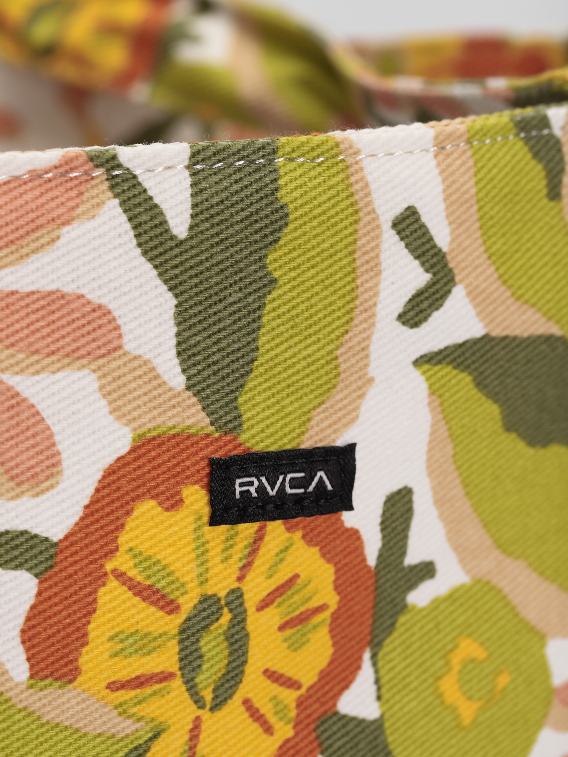RVCA Sunlight Tote Táska Wmn (white)
