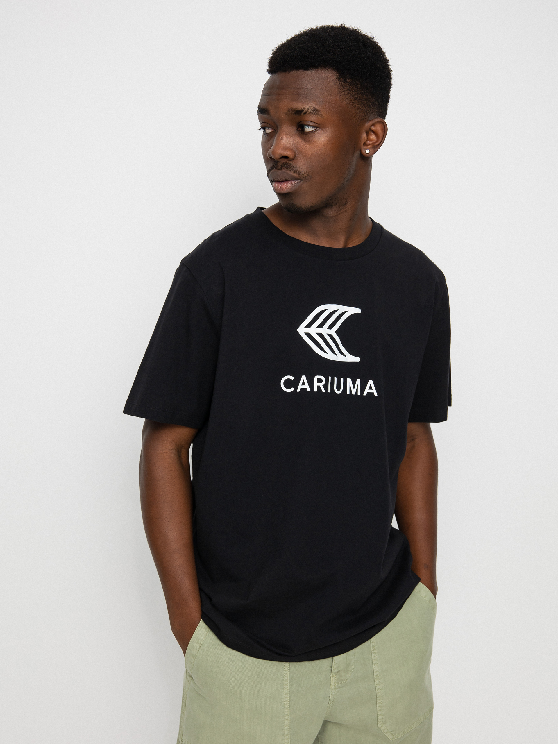 Cariuma Logo Póló (black)