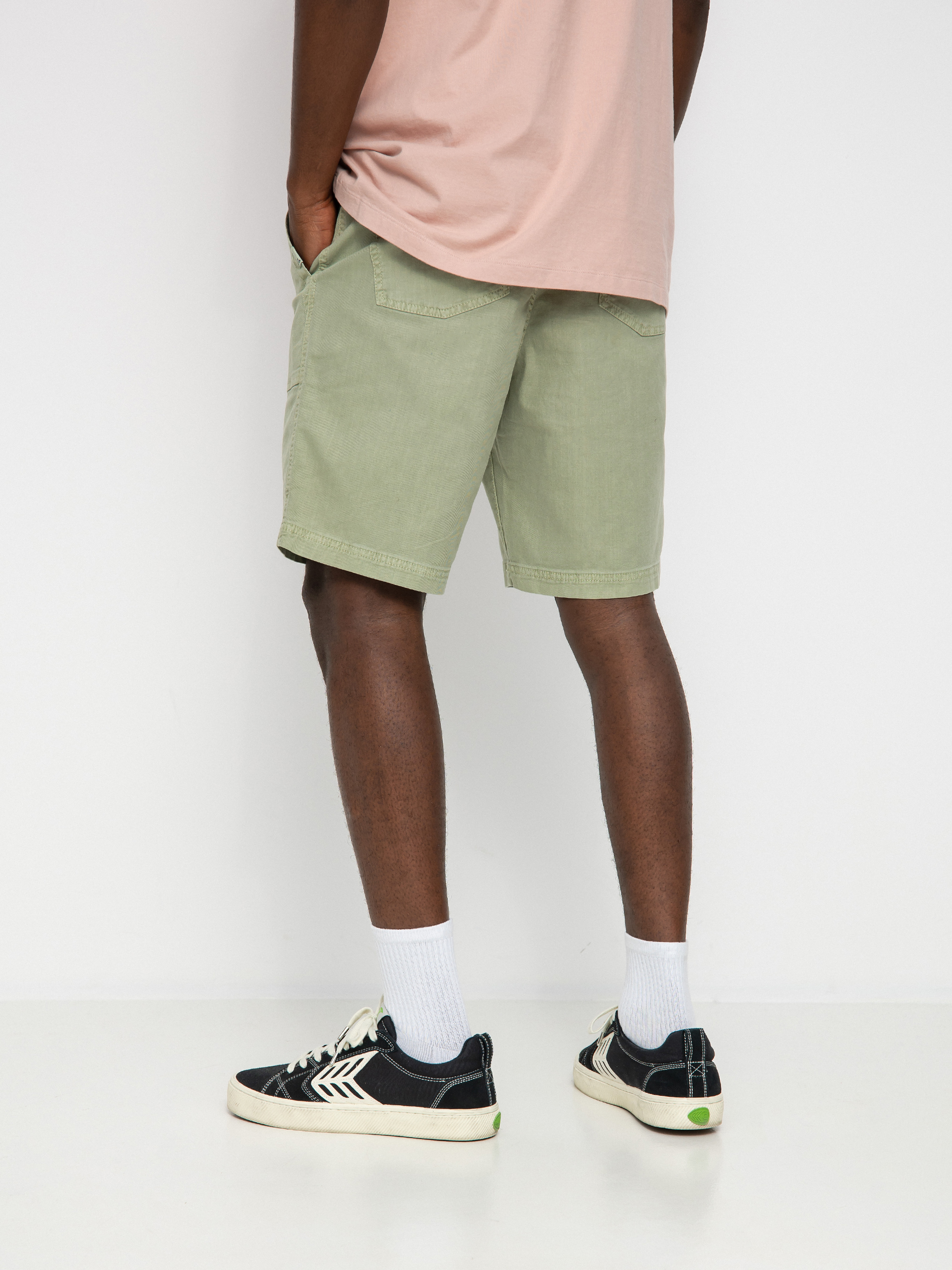 Quiksilver Natural Dye Fatigue Rövidnadrág (four leaf clover)