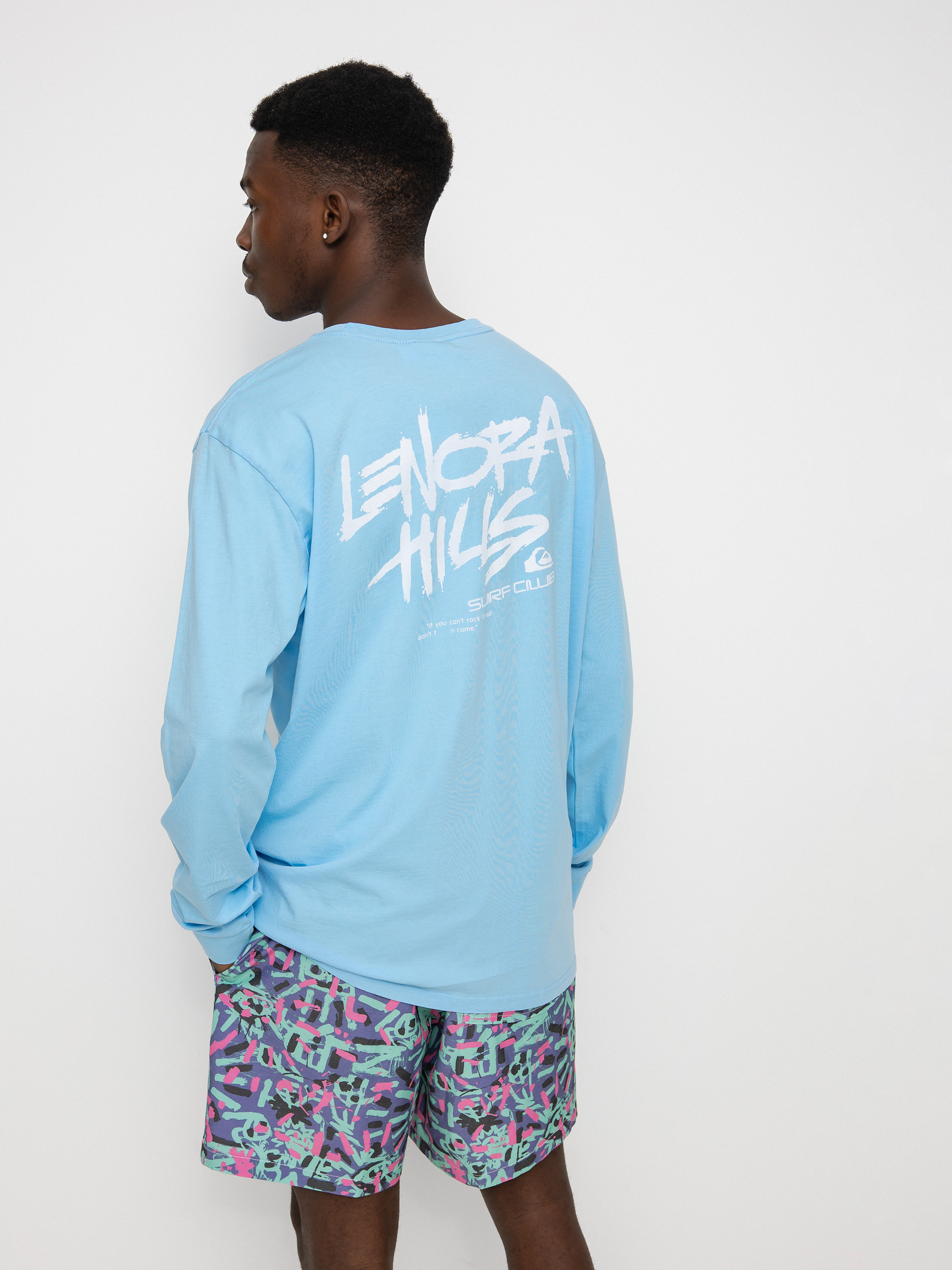 Quiksilver X Stranger Things Lenora Hills Surf Club Hosszú ujjú felső (airy blue)