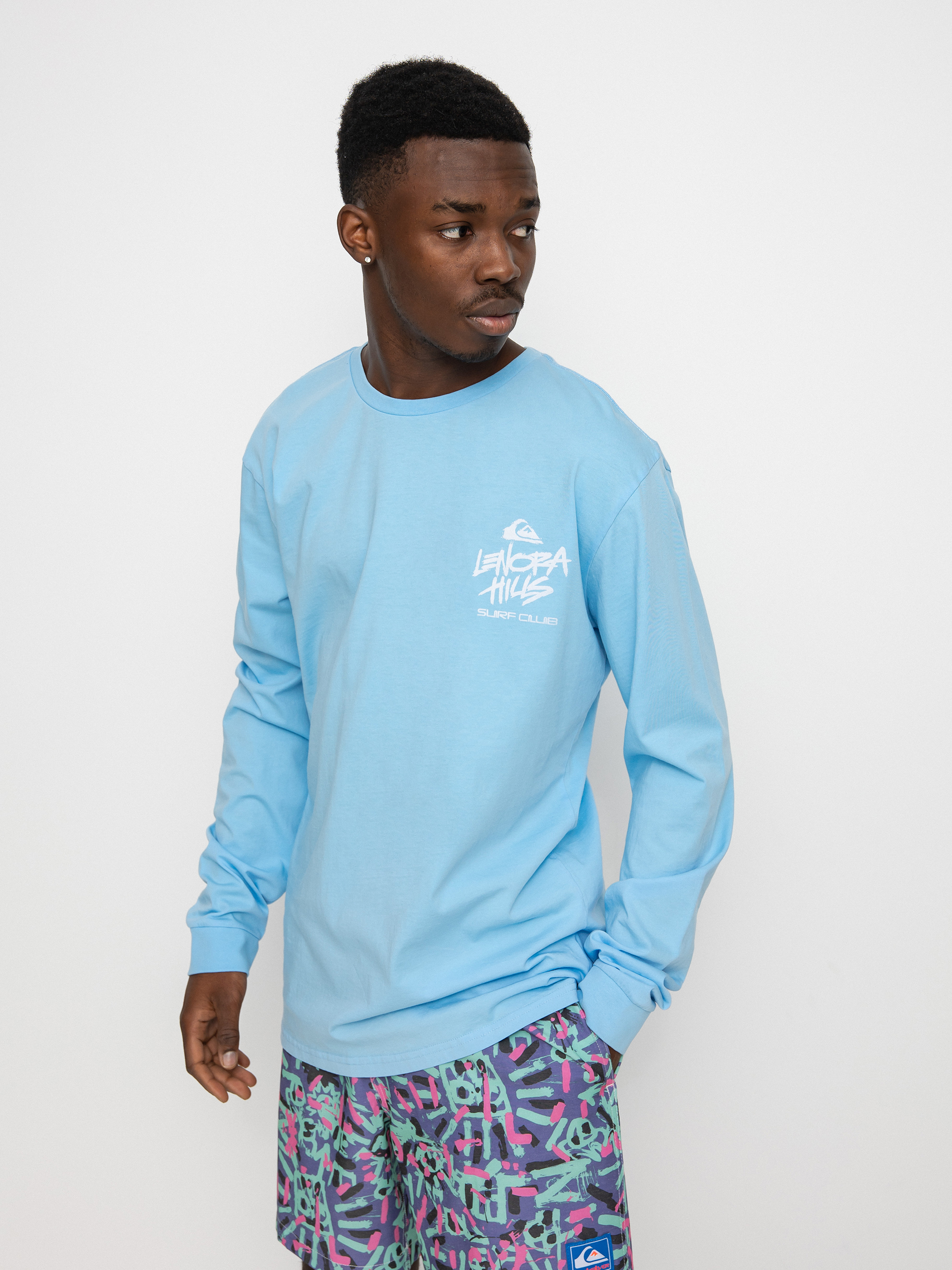 Quiksilver X Stranger Things Lenora Hills Surf Club Hosszú ujjú felső (airy blue)