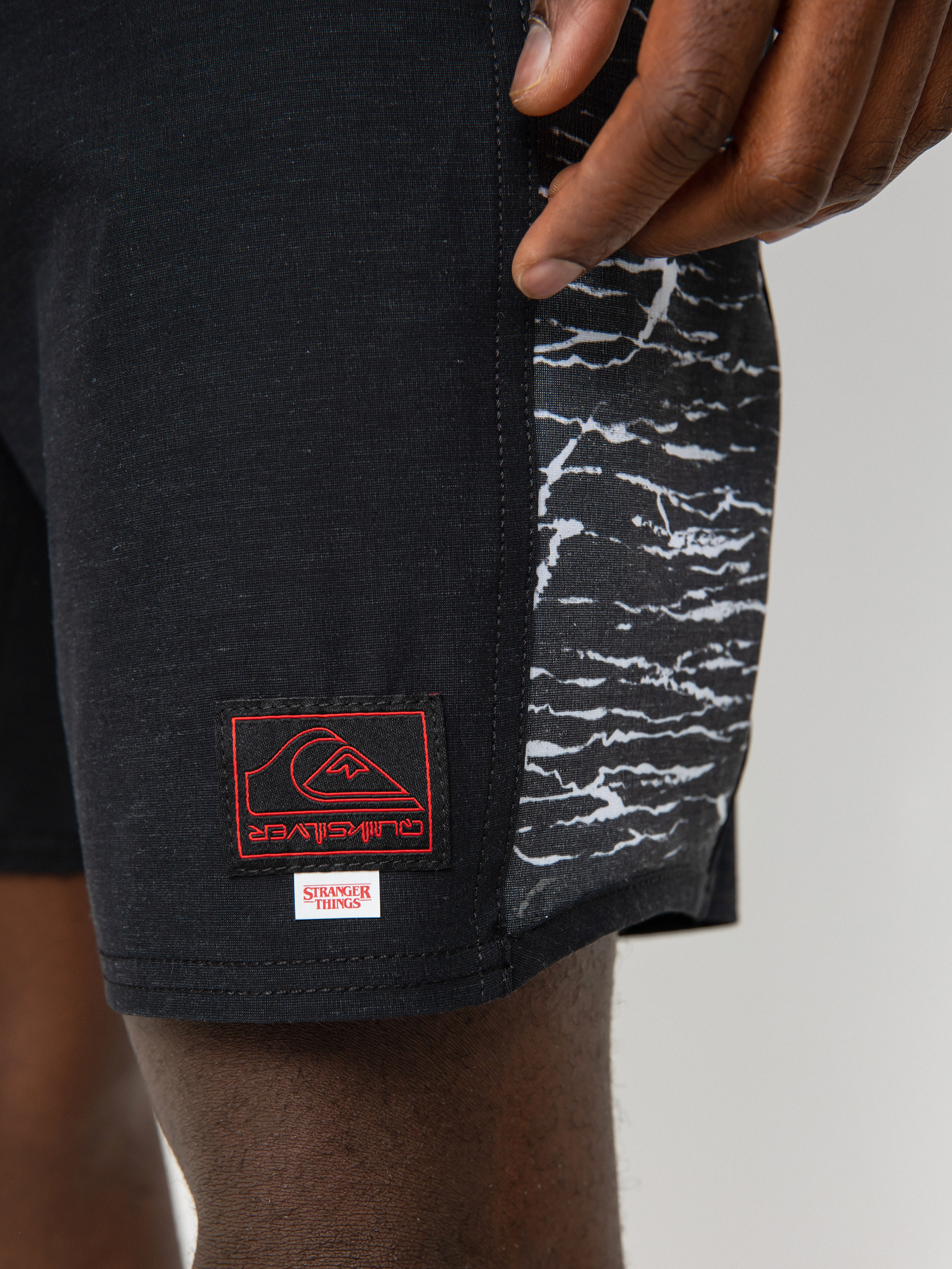 Quiksilver X Stranger Things Original Arch 1986 18 Boardshort (the upside down)