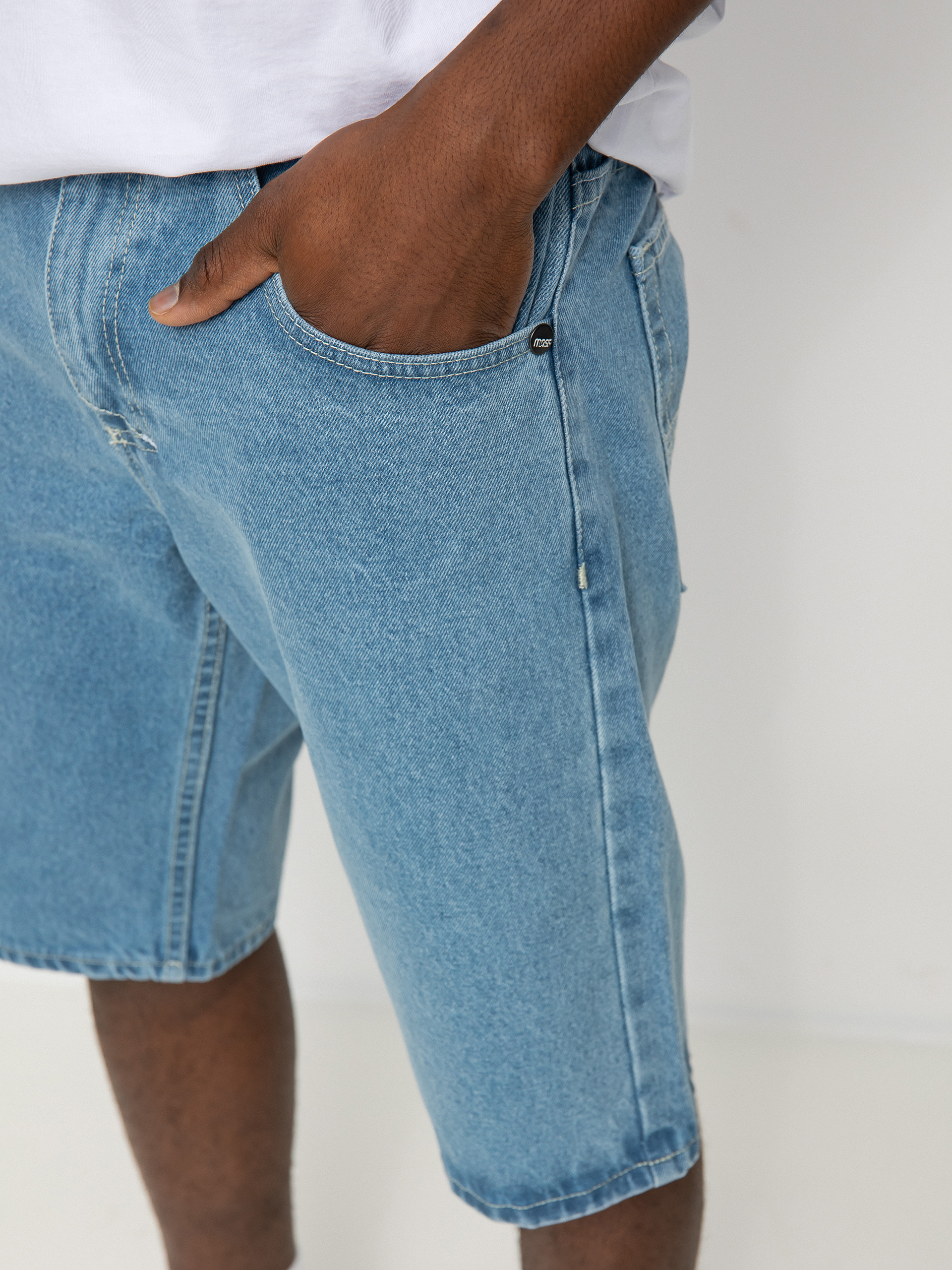 MassDnm Base Jeans Straight Fit Rövidnadrág (light blue)