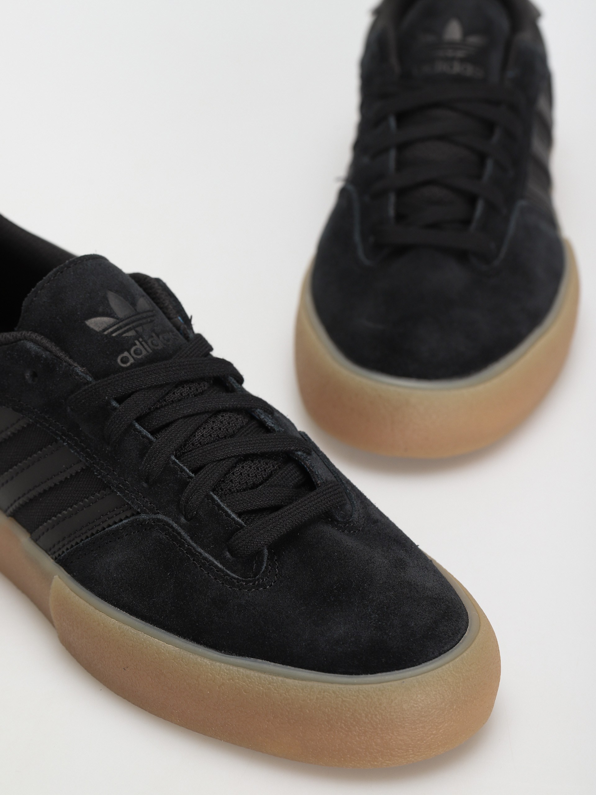 adidas Matchbreak Super Cipők (cblack/cblack/goldmt)