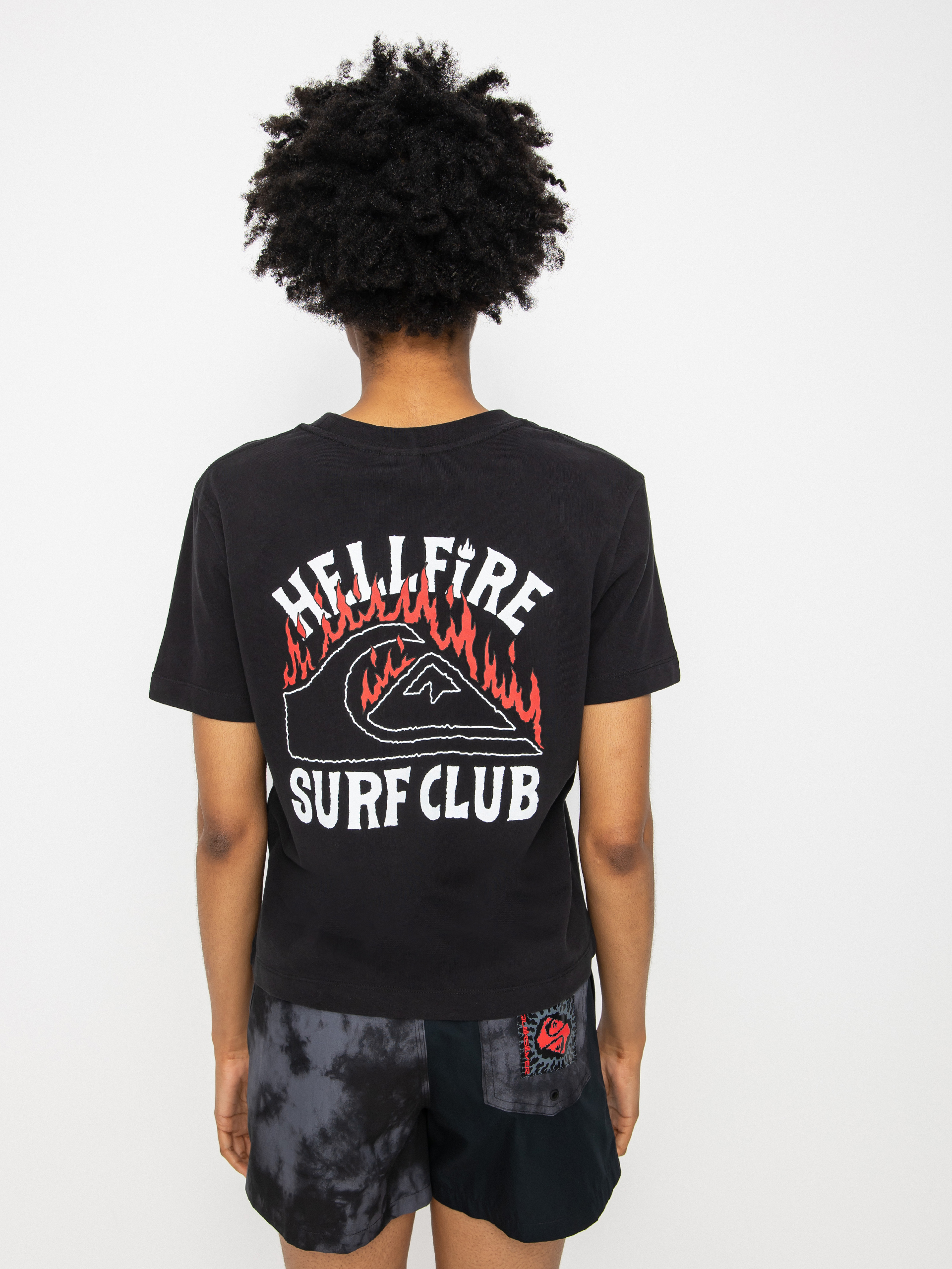 Quiksilver X Stranger Things 86 Crop póló Wmn (black)
