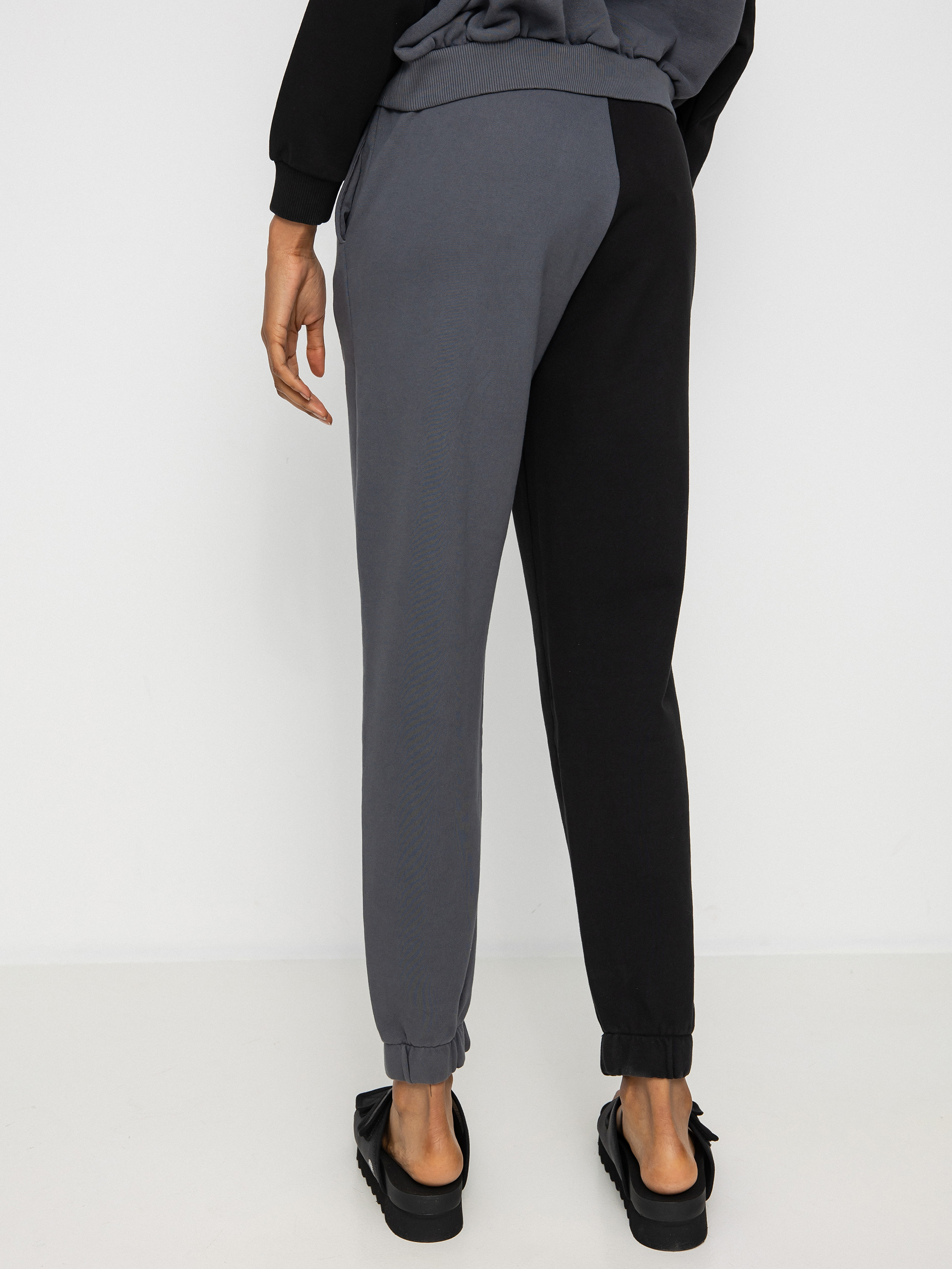 Quiksilver X Stranger Things Upside Down Kisnadrág Wmn (black)