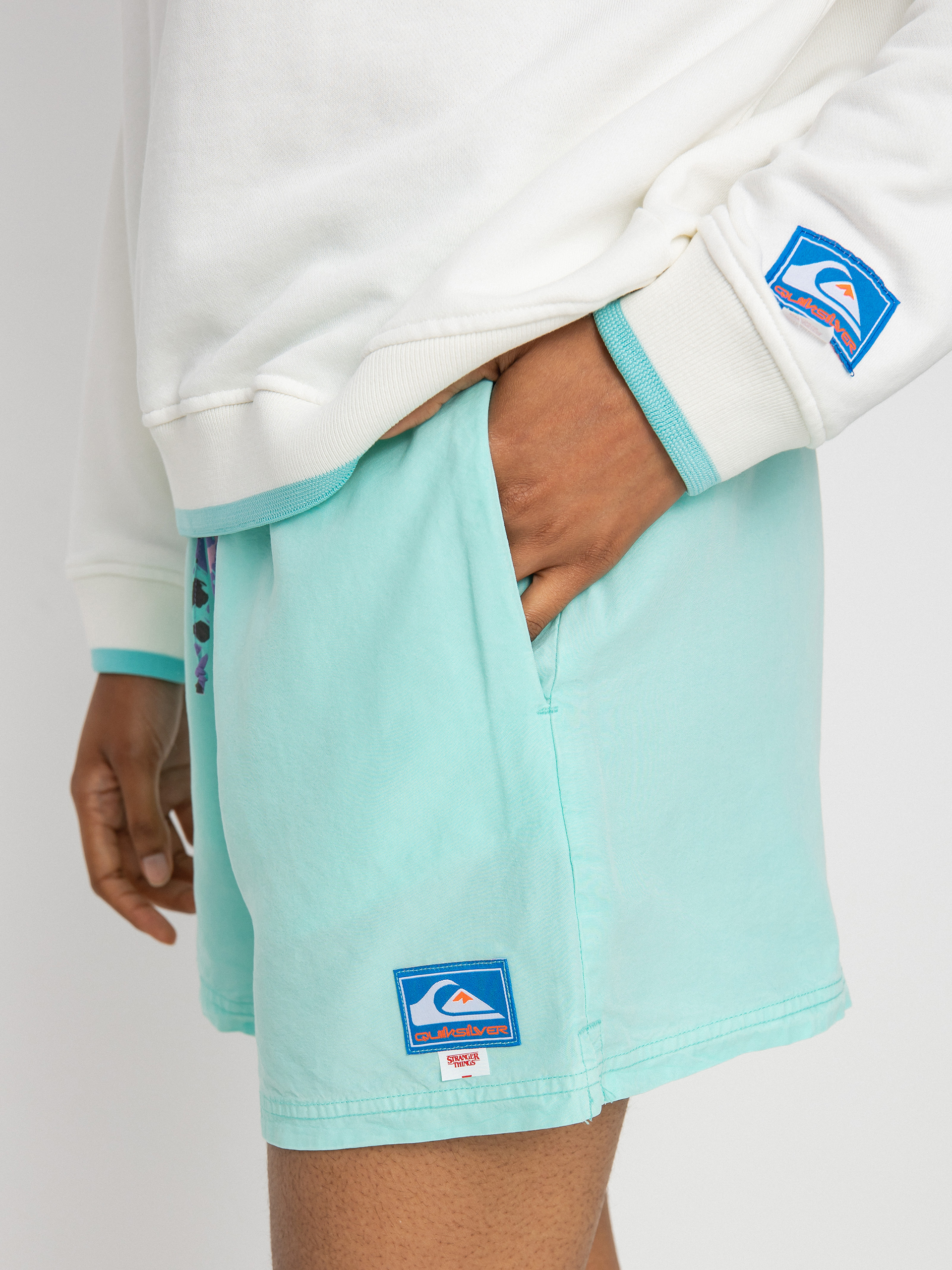 Quiksilver X Stranger Things Lenora Rövidnadrág Wmn (aruba blue)