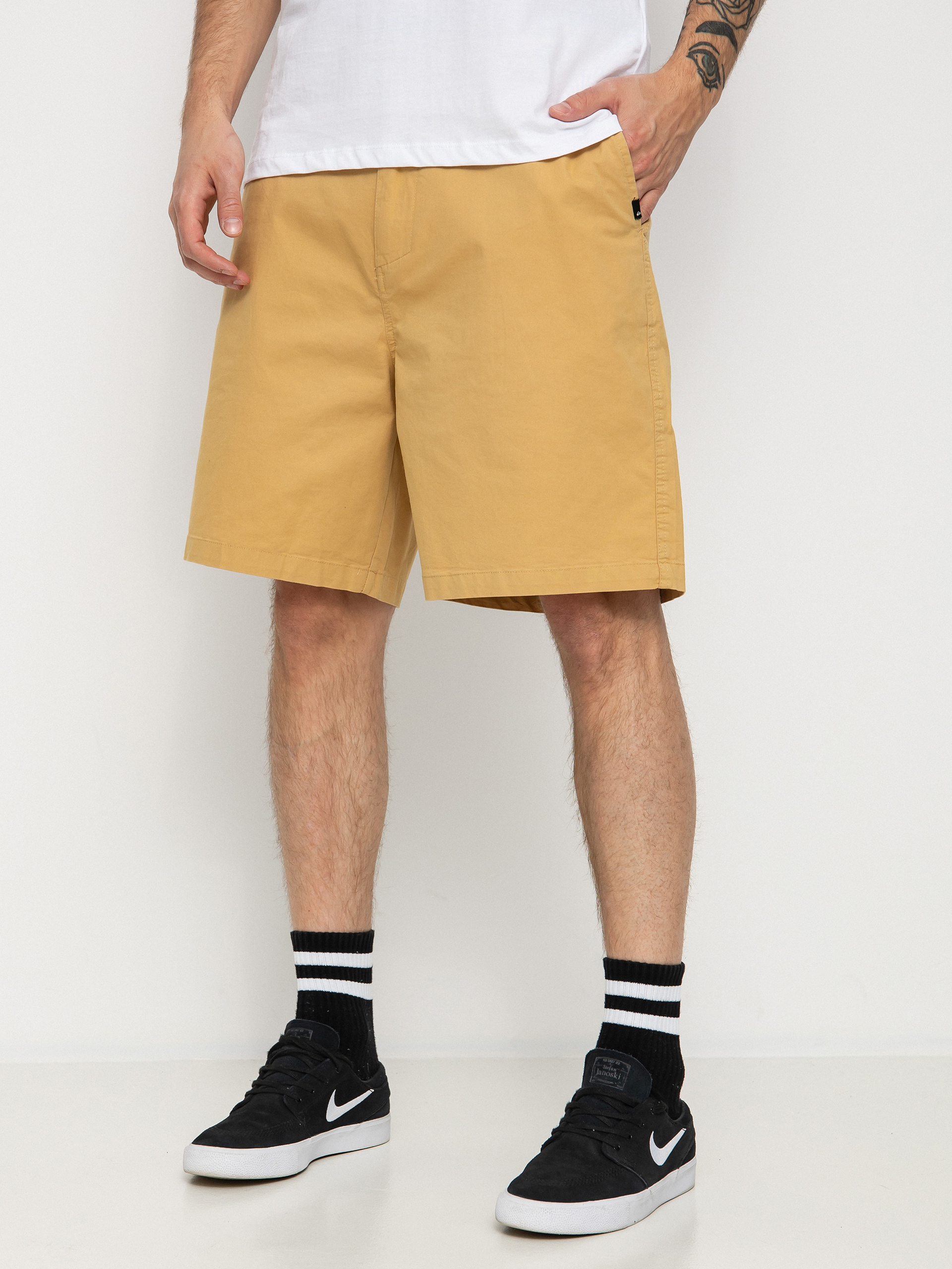 Quiksilver Freedom Chino Rövidnadrág (prairie sand)