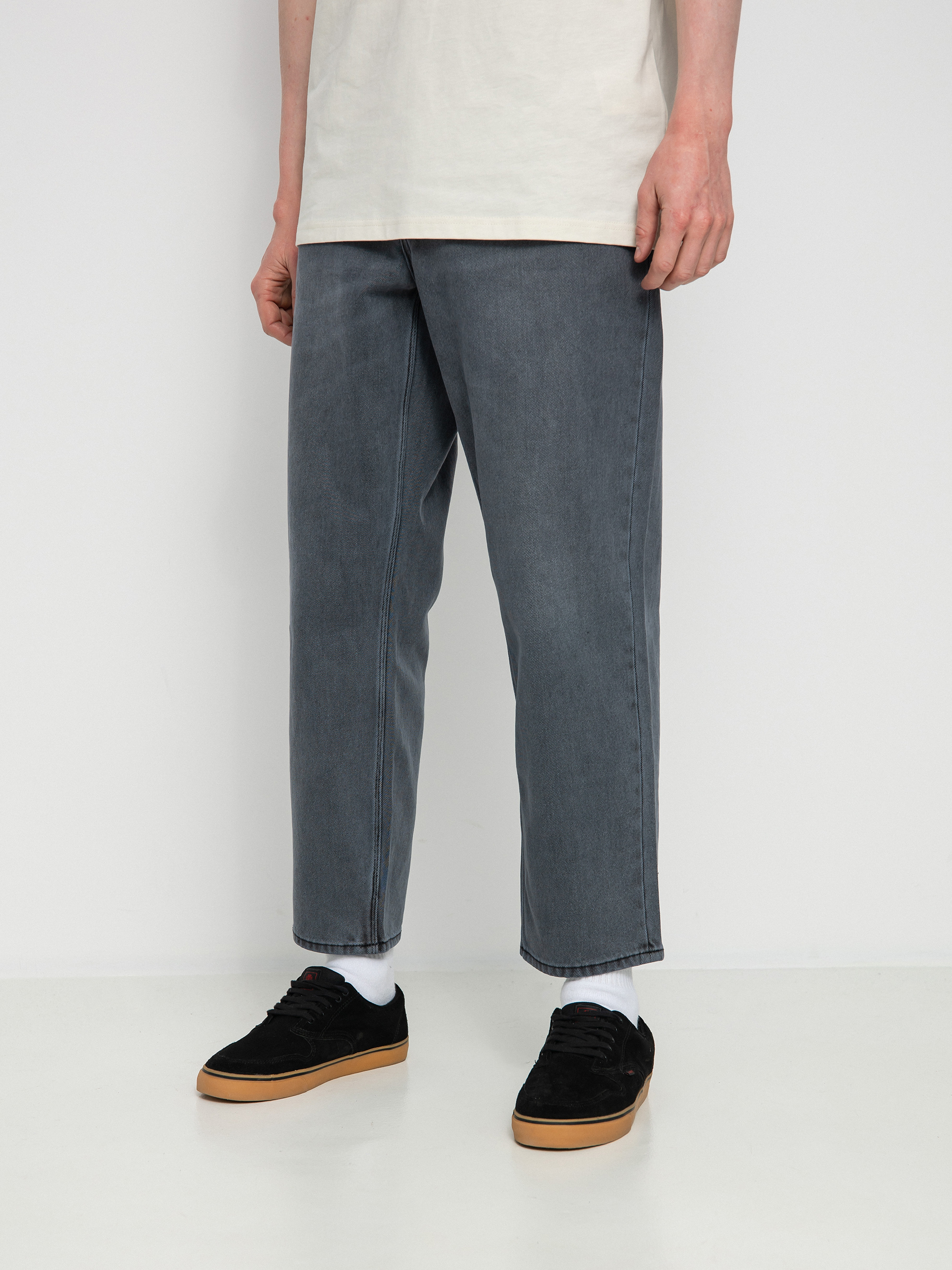 Volcom Modown Tapered Denim Kisnadrág (fade to black)