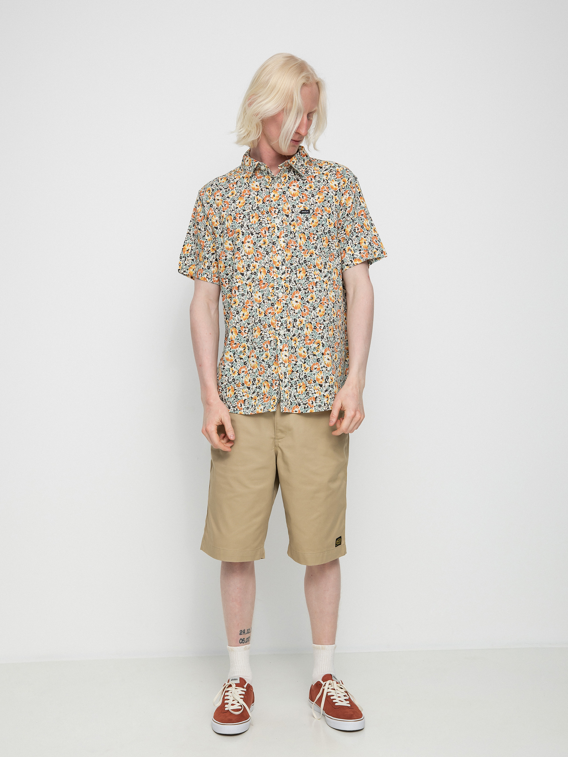 RVCA Lewis Floral Ing (antique white)