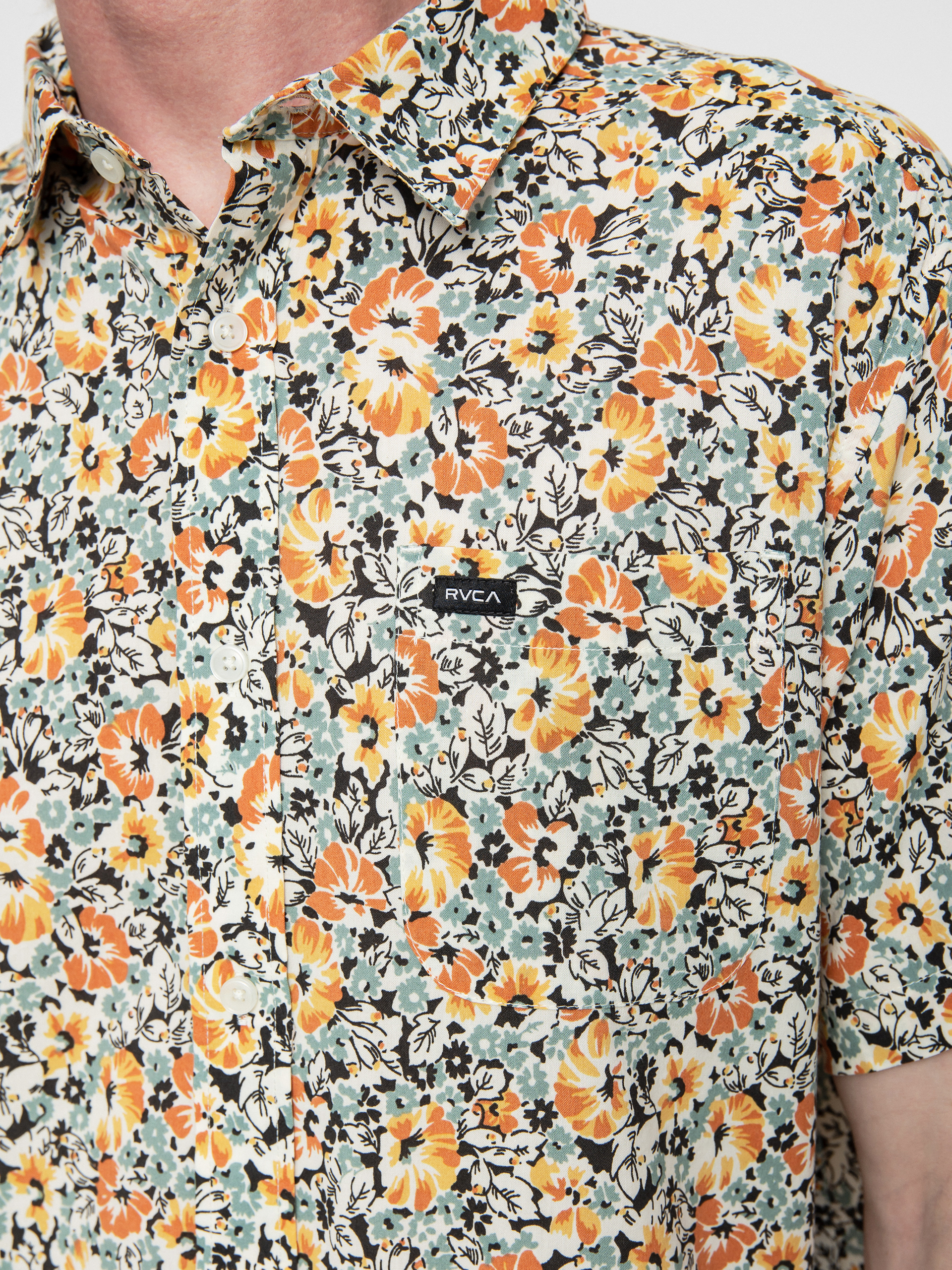 RVCA Lewis Floral Ing (antique white)