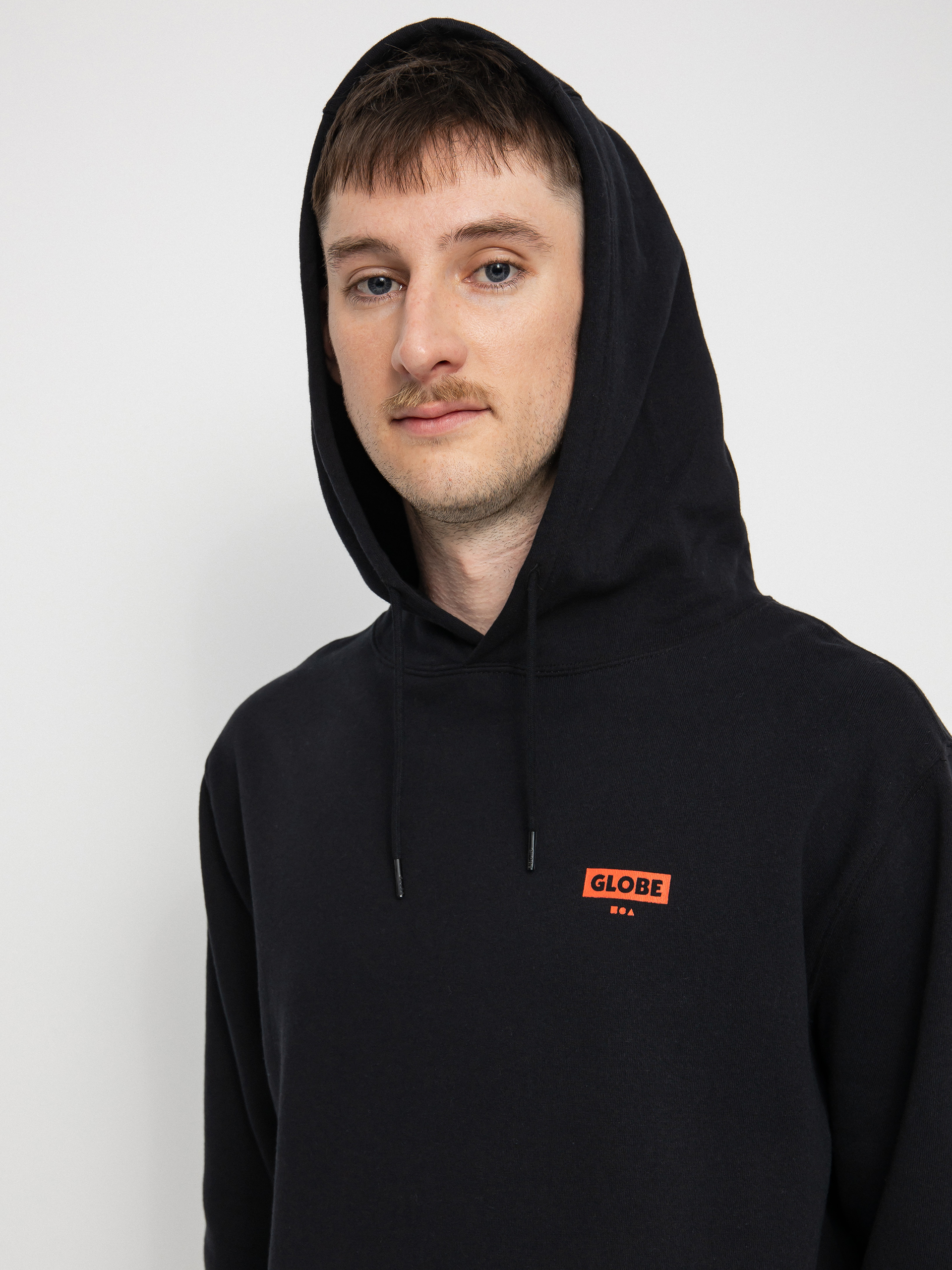 Globe Living Low Velocity HD Kapucnis pulóver (black)