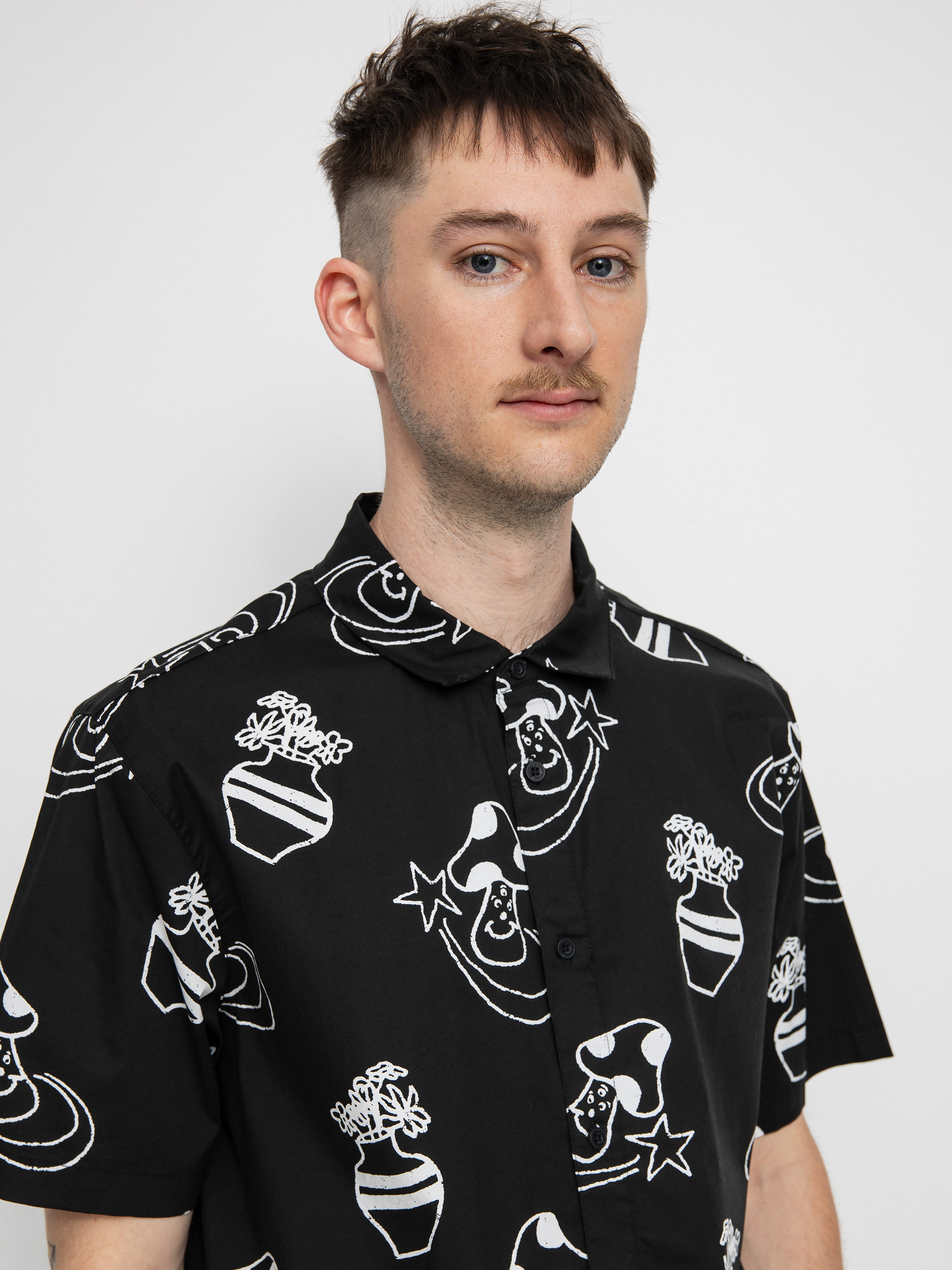 Globe Underground Holiday Ing (black)