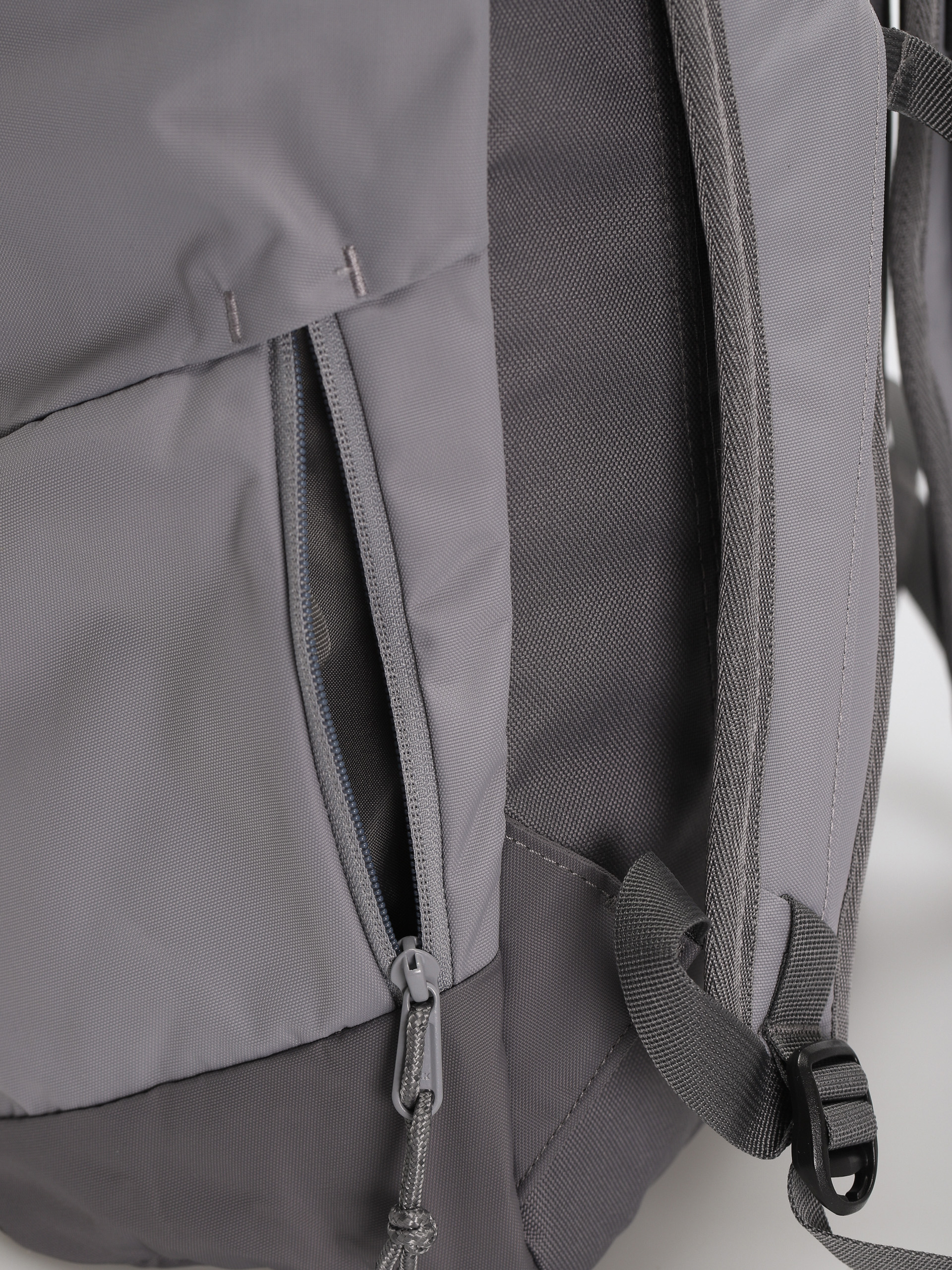 Burton Kilo 2.0 27L Hátizsák (sharkskin)