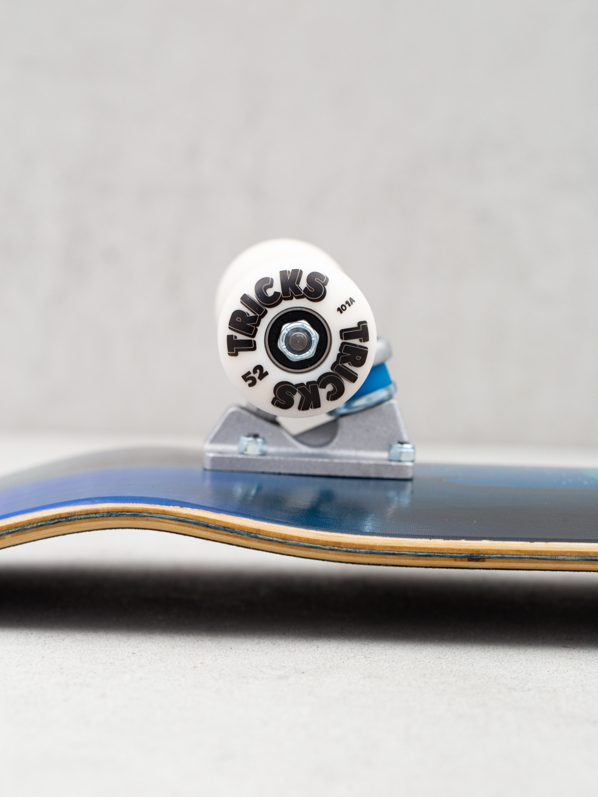 Tricks Tribe Komplett gördeszka 