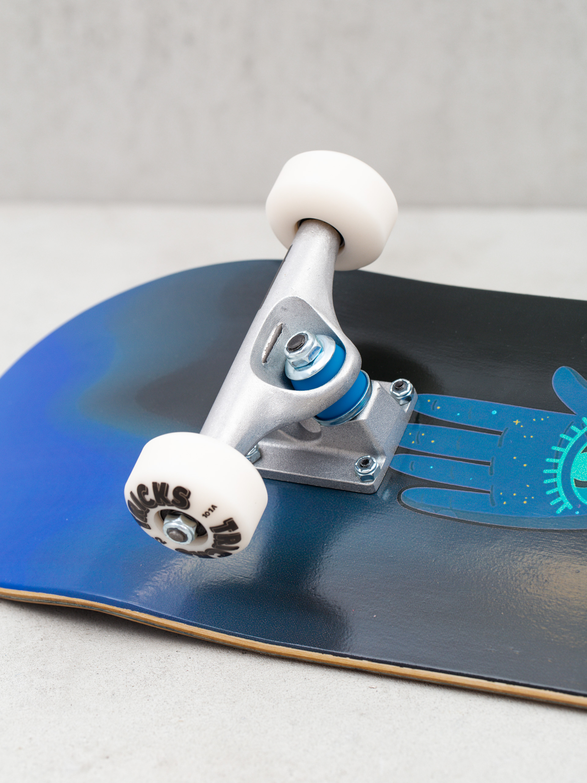 Tricks Tribe Komplett gördeszka 