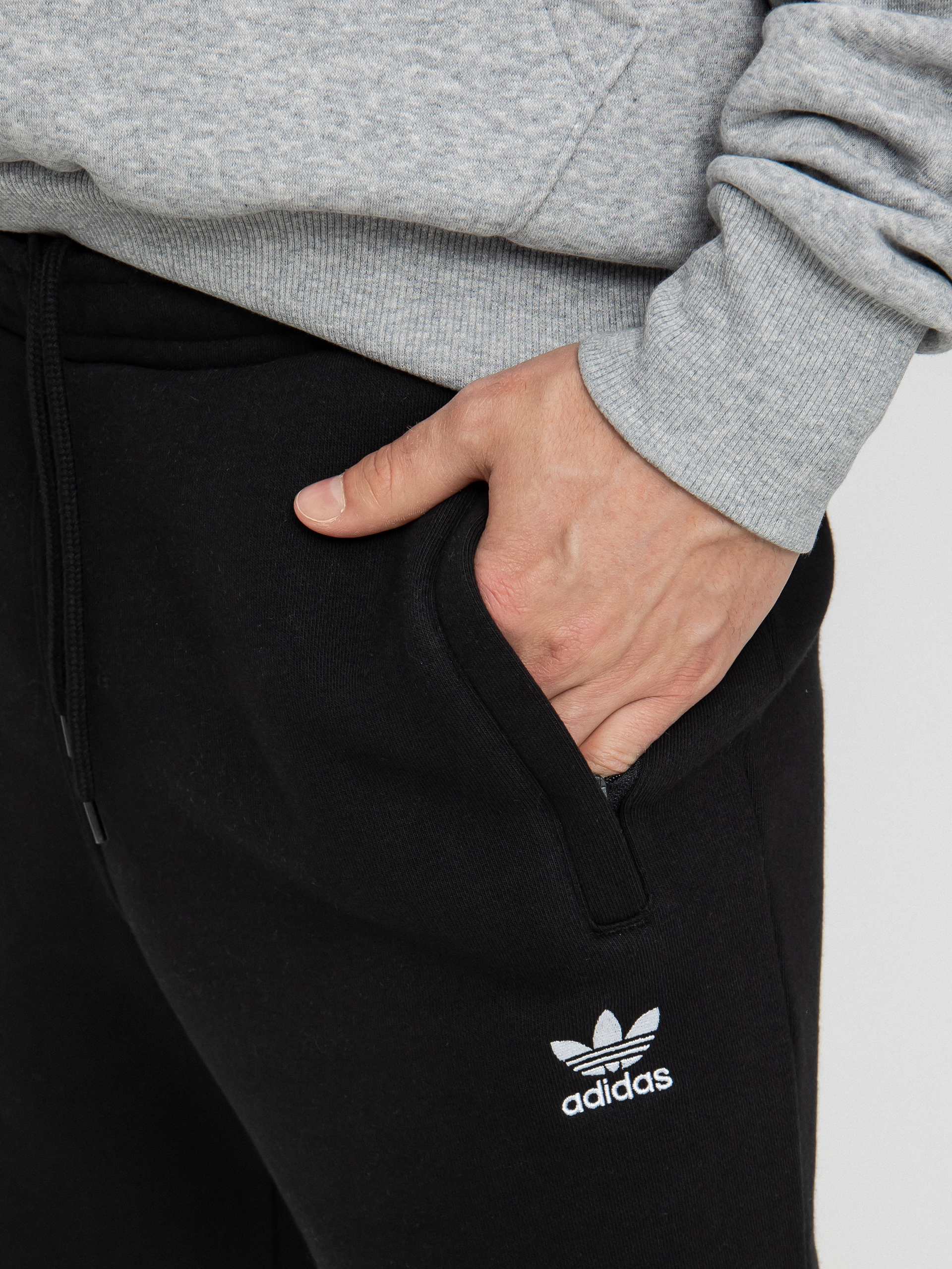 adidas Originals Essential Rövidnadrág (black)