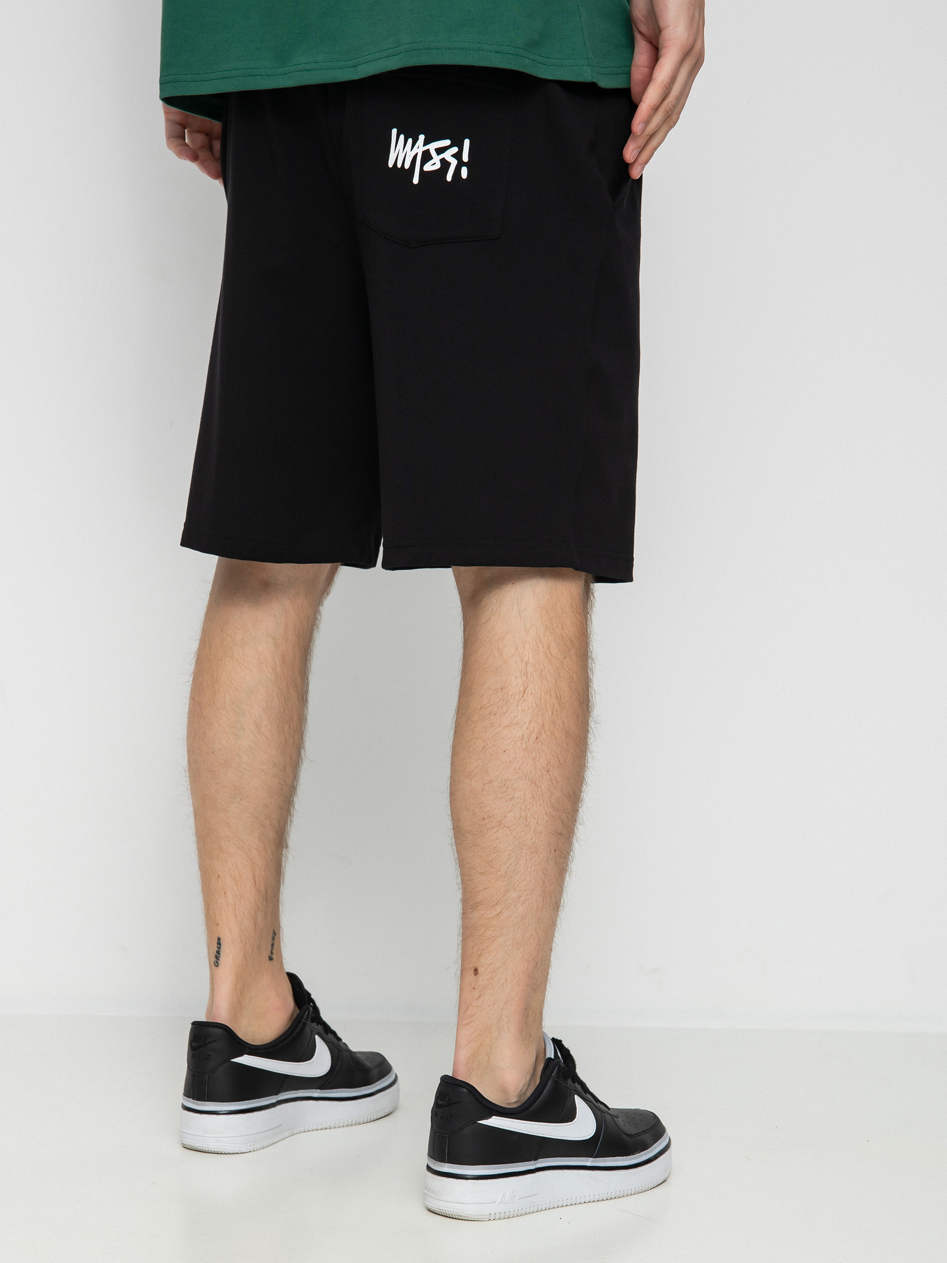 MassDnm Signature Straight Fit Rövidnadrág (black)