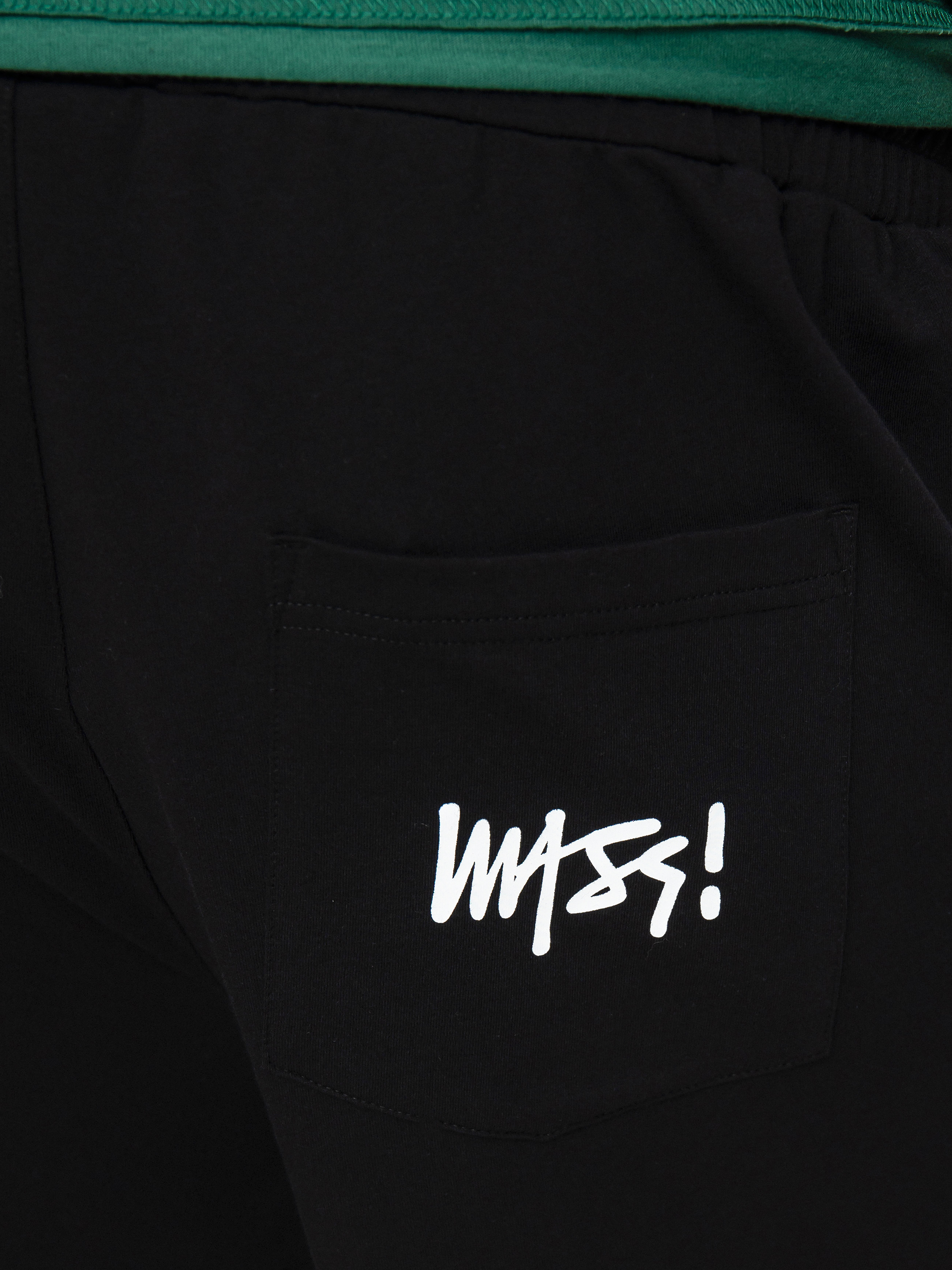 MassDnm Signature Straight Fit Rövidnadrág (black)