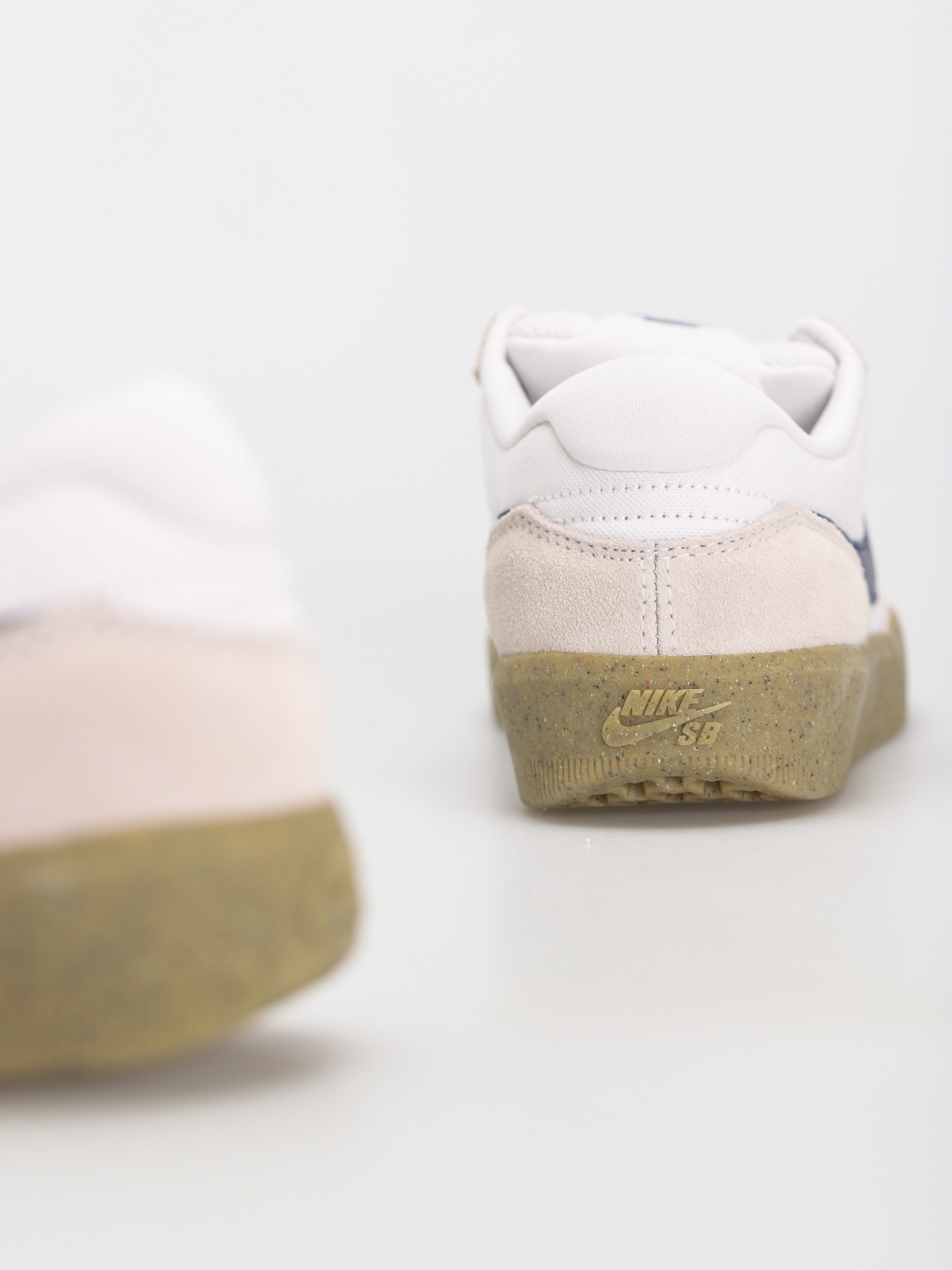 Nike SB Force 58 Cipők (white/navy white gum light brown)