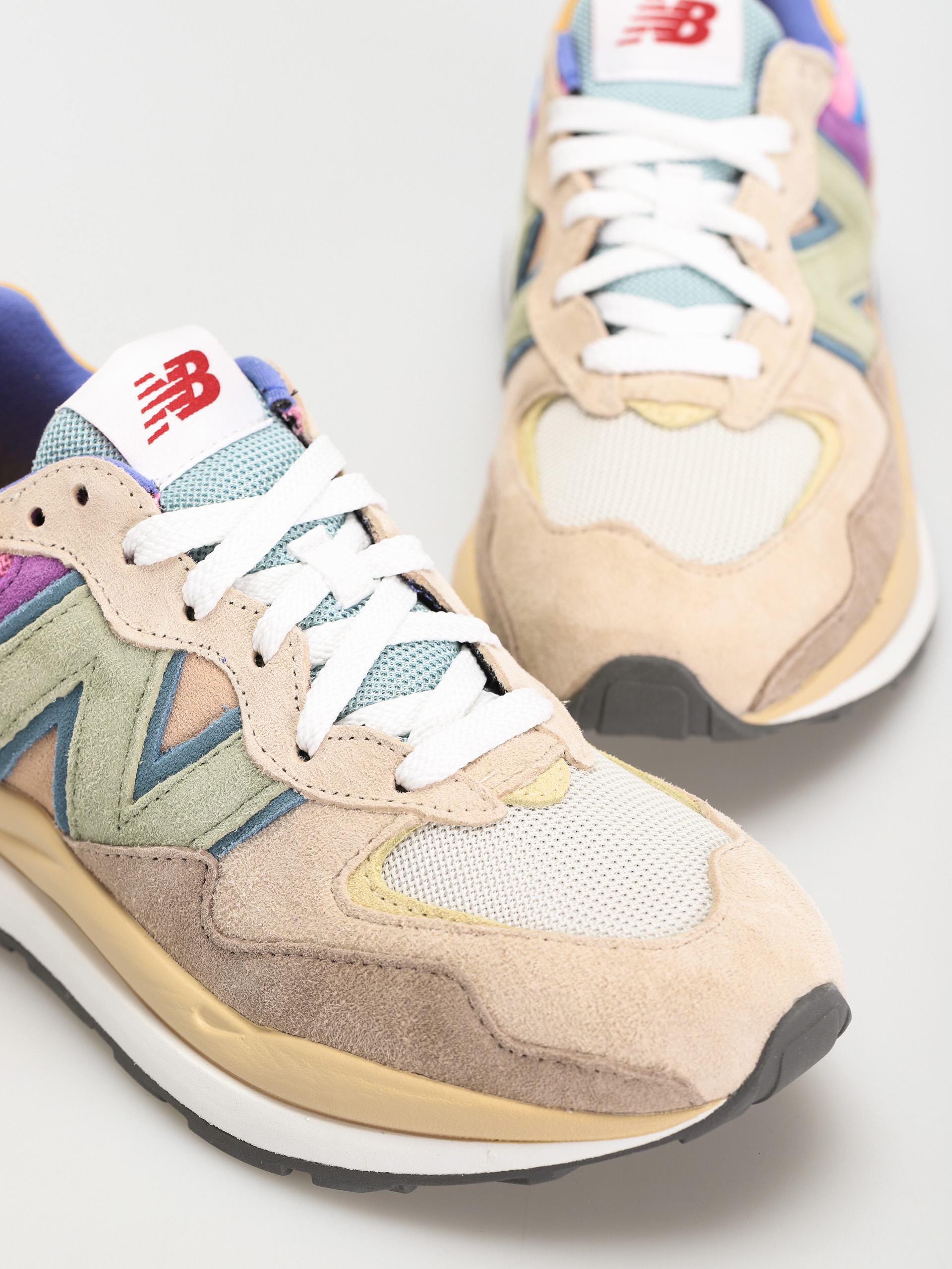 New Balance 5740 Cipők (calm taupe)