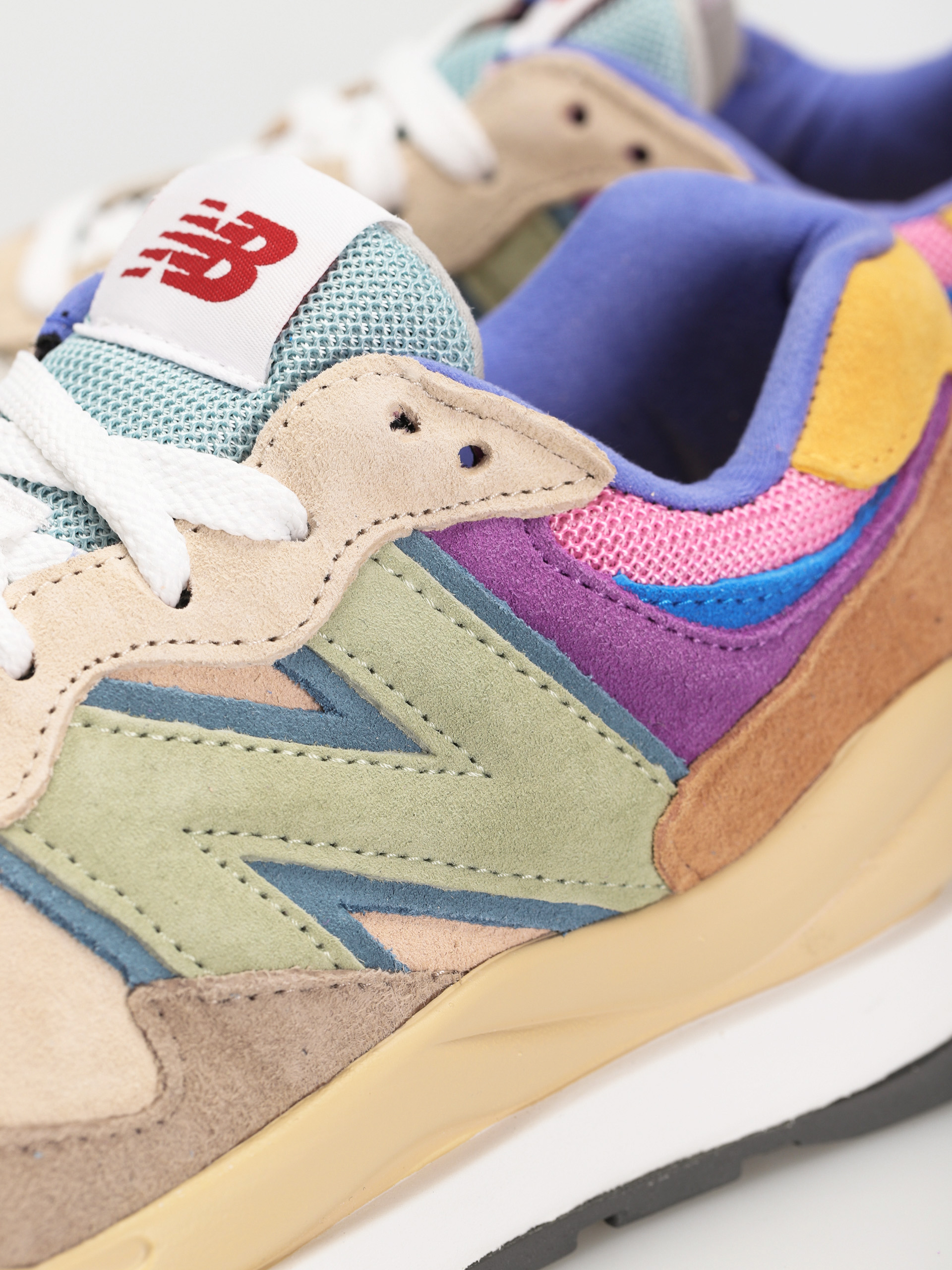 New Balance 5740 Cipők (calm taupe)