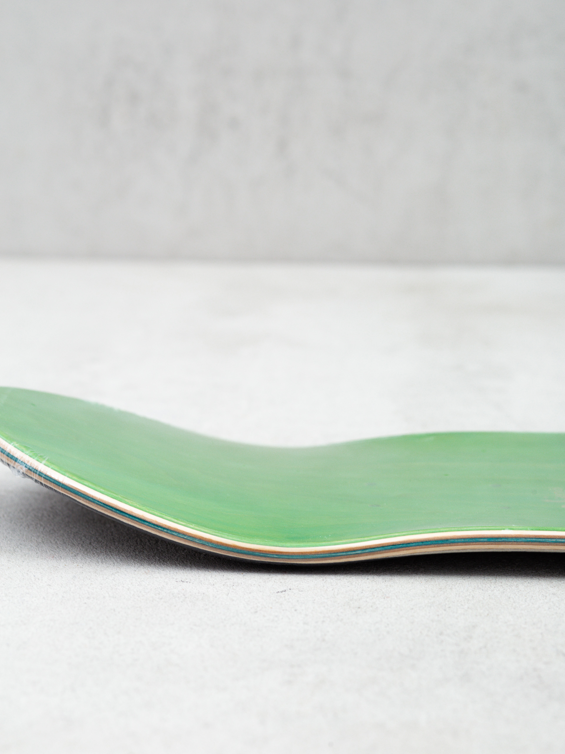 Enjoi Rainbow Fart Hyb Gördeszka lap (black)