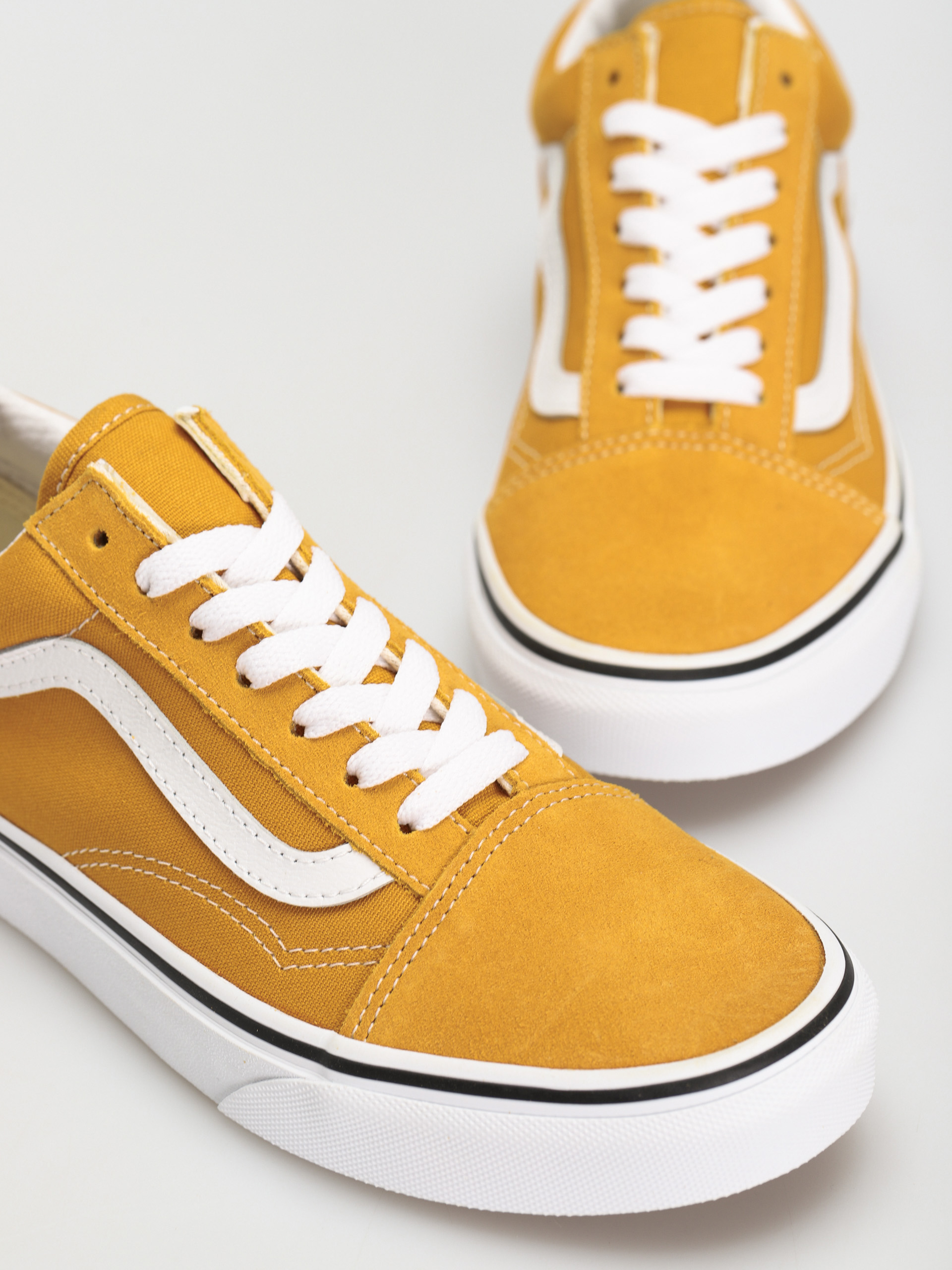 Vans Old Skool Cipők (color theory golden yellow)