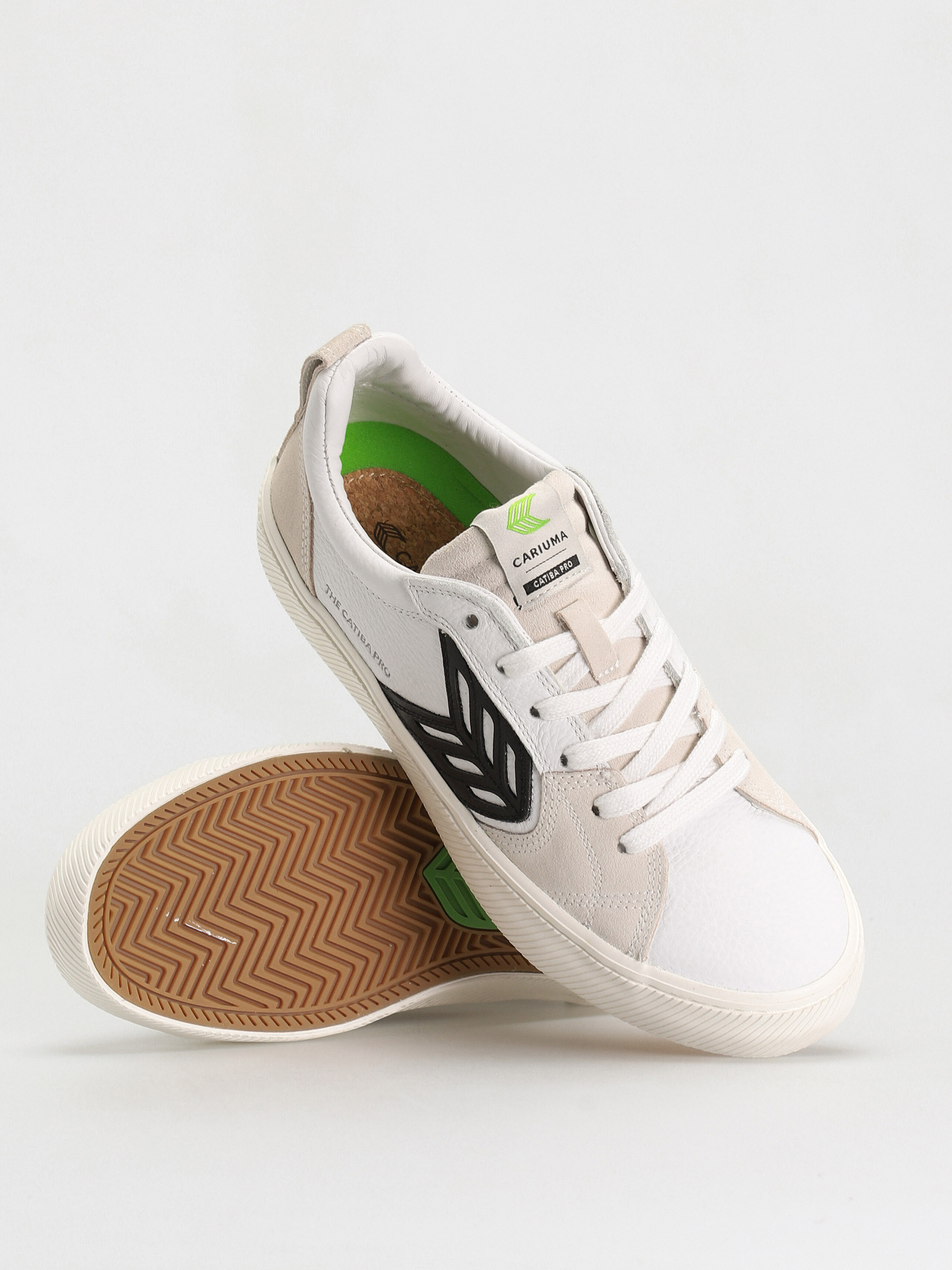 Cariuma Catiba Pro Cipők (white premium leather vintage white suede)