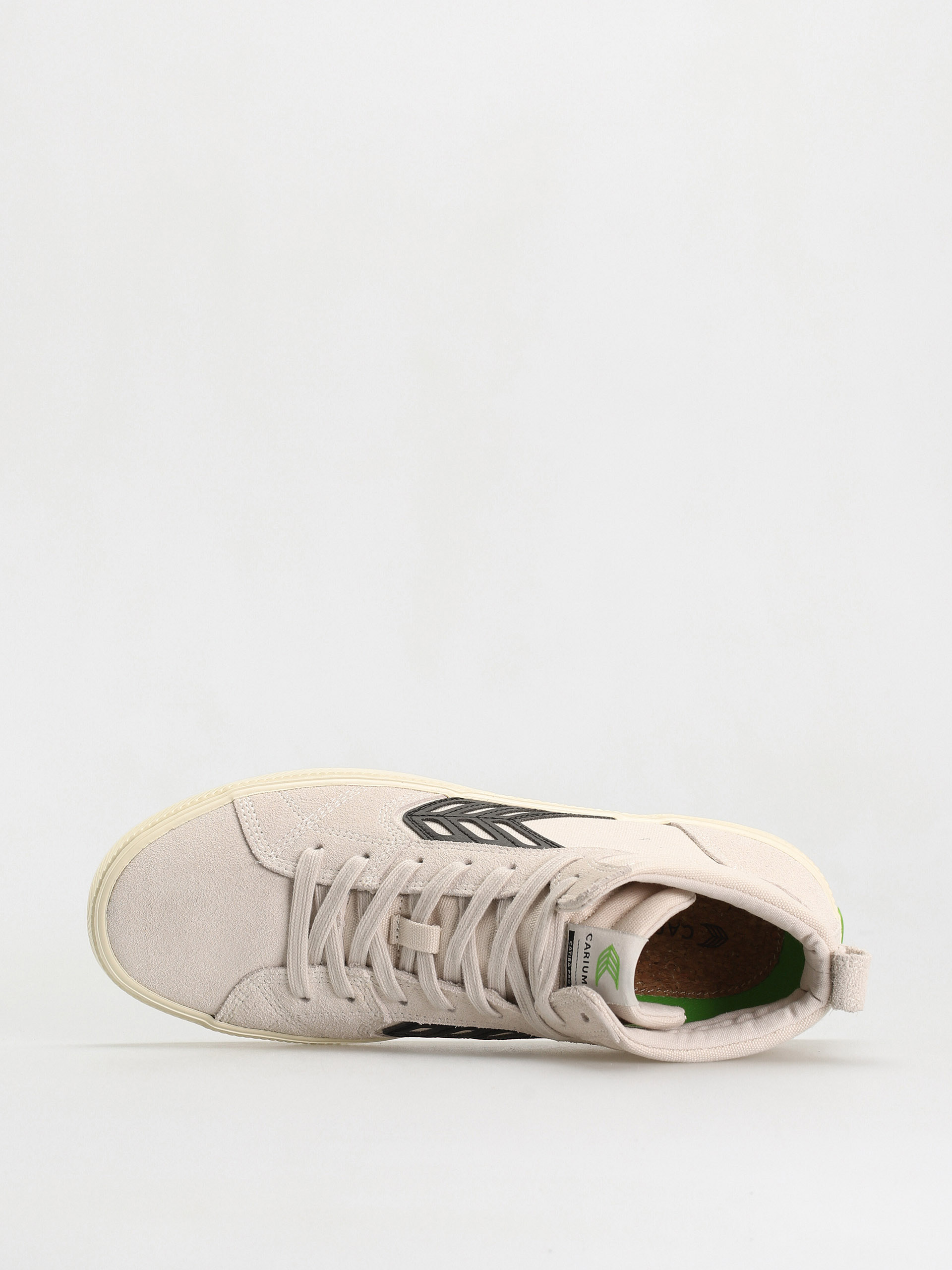 Cariuma Catiba High Pro Cipők (vintage white suede and canvas black logo)