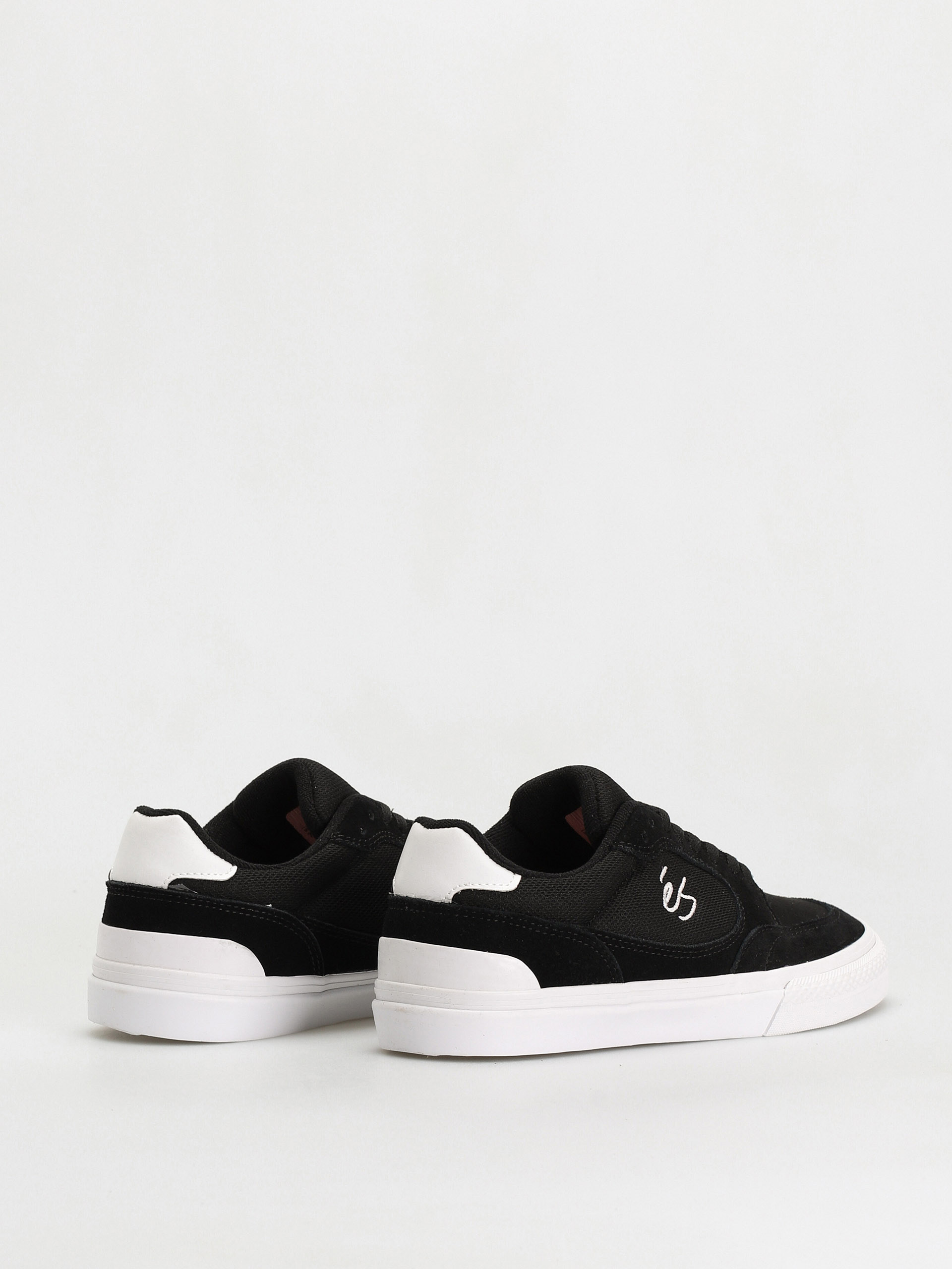 eS Caspian Cipők (black)