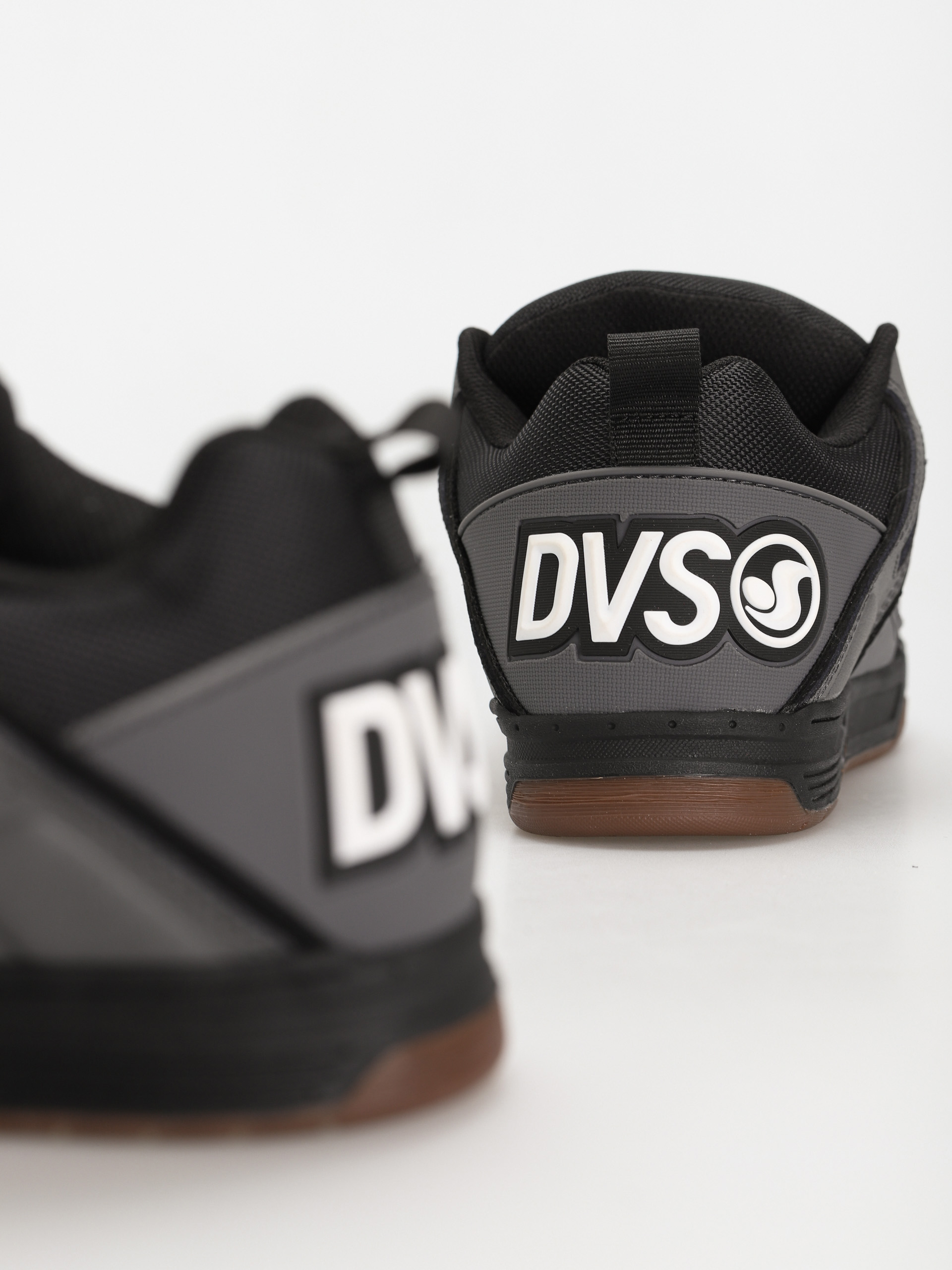 DVS Comanche Cipők (charcoal black white nubuck)