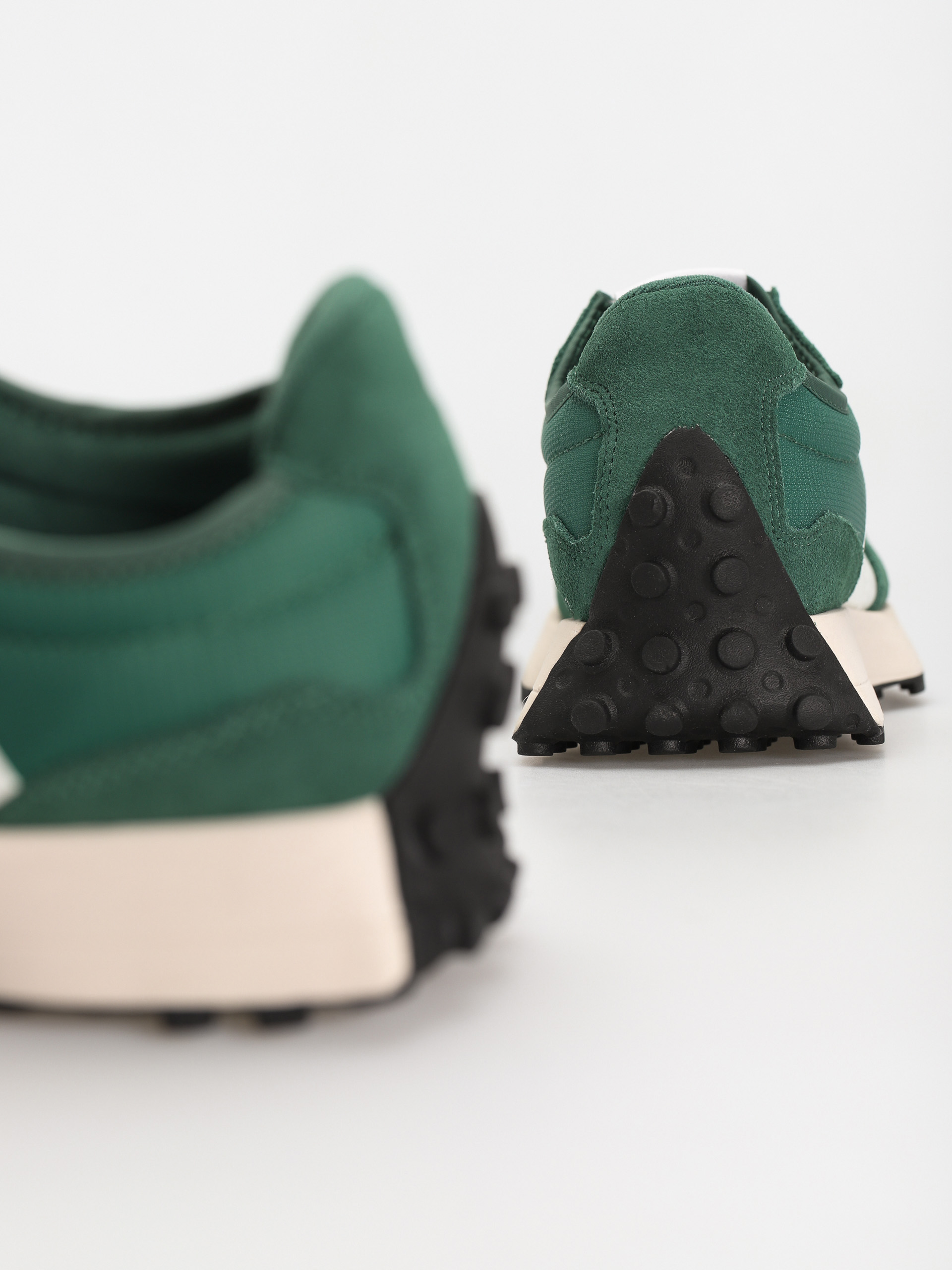 New Balance 327 Cipők (team forest green)