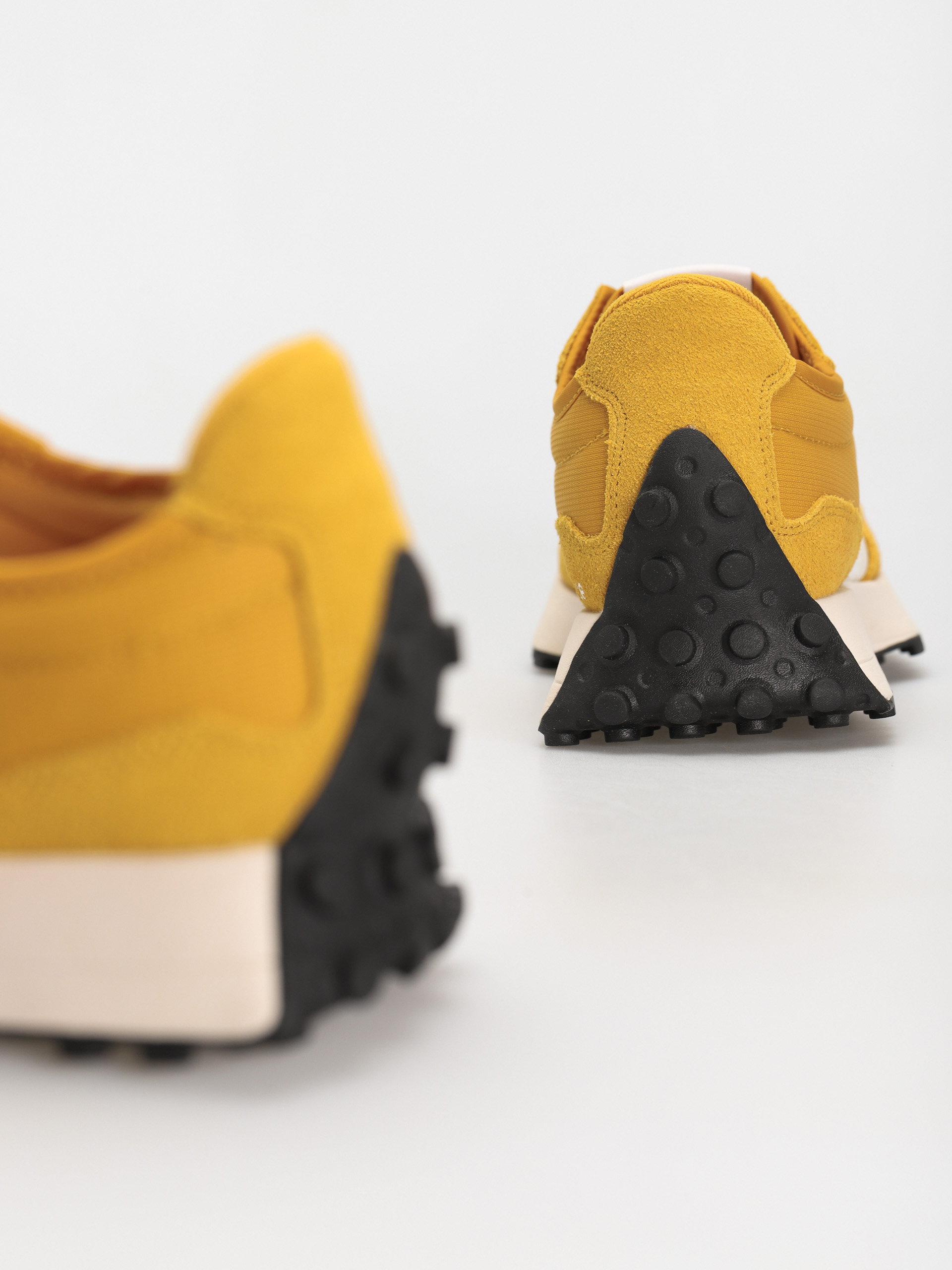 New Balance 327 Cipők (varsity gold)