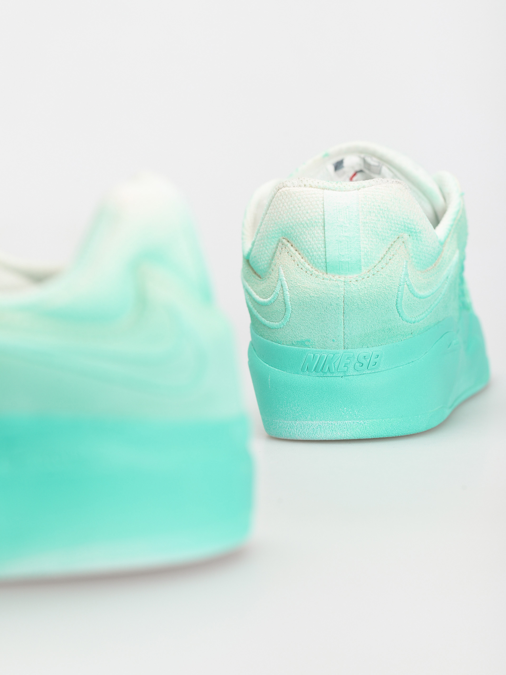 Nike SB Ishod Wair Prm Cipők (light menta/light menta light menta)