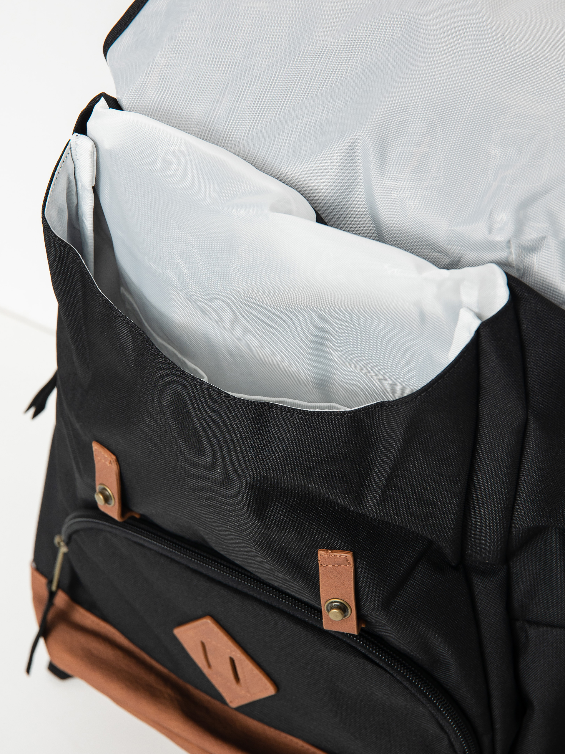 JanSport Cortlandt Hátizsák (black)