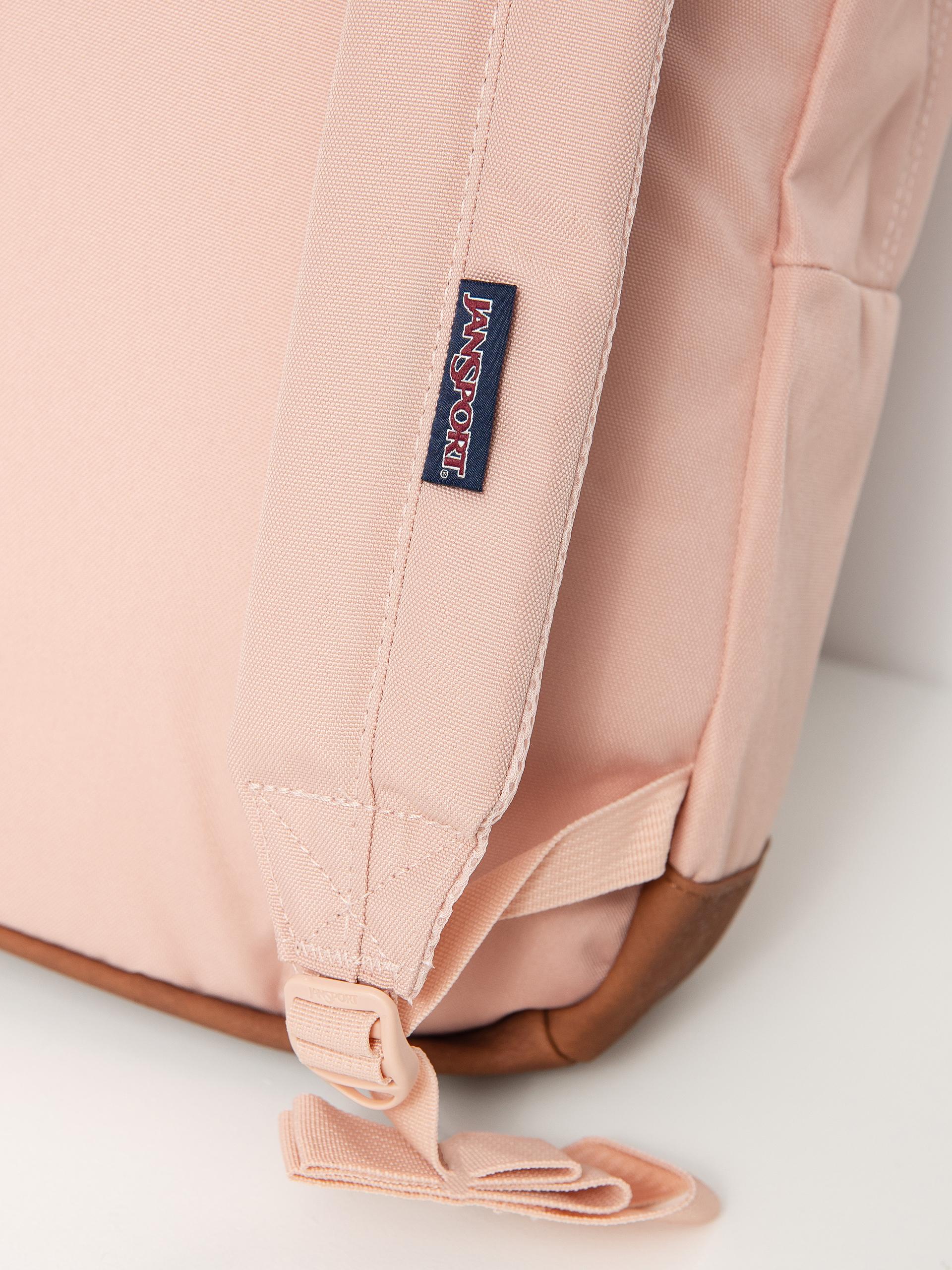 JanSport Cortlandt Hátizsák (misty rose)