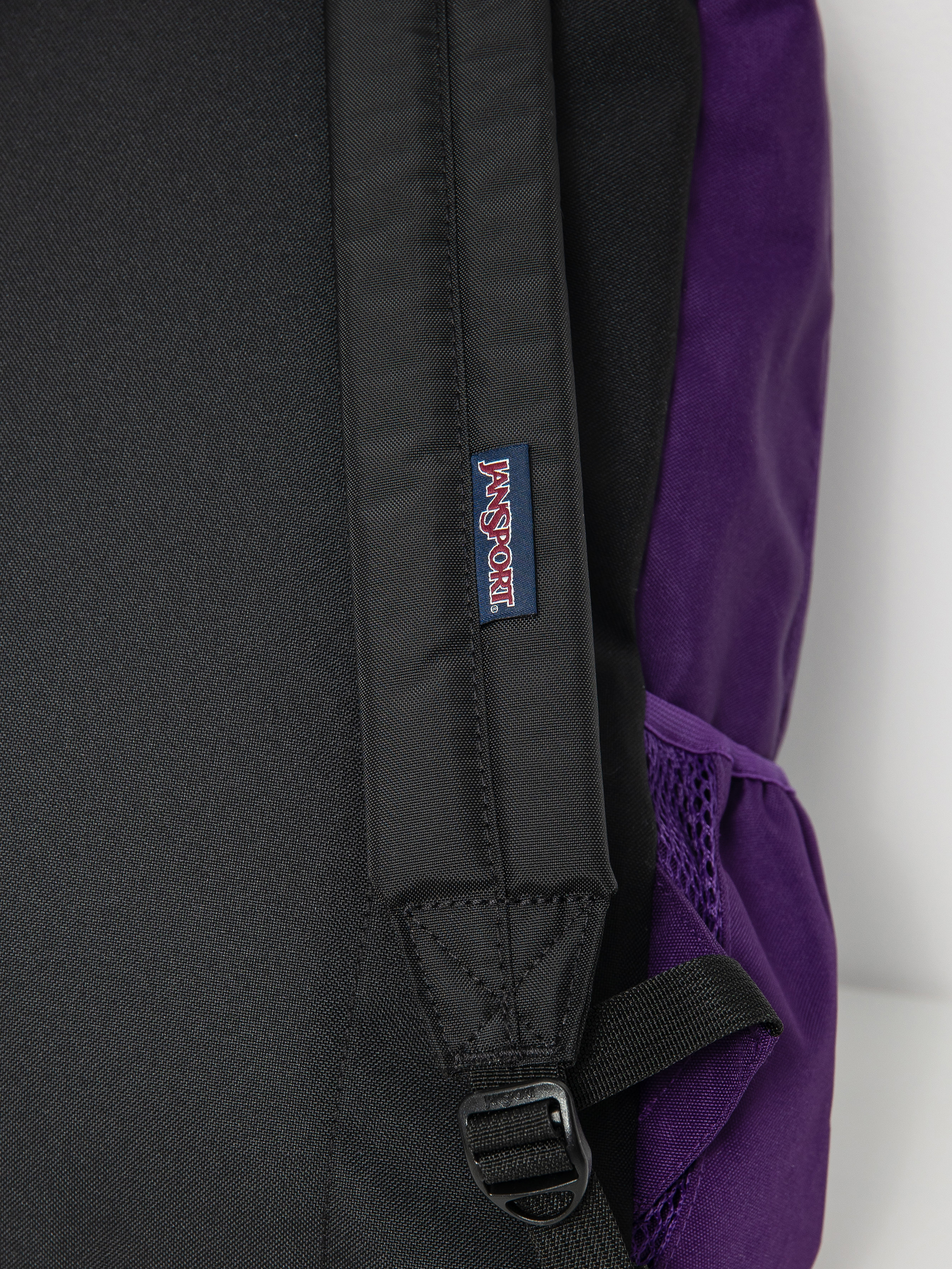 JanSport Cross Town Hátizsák (brazilian berry)