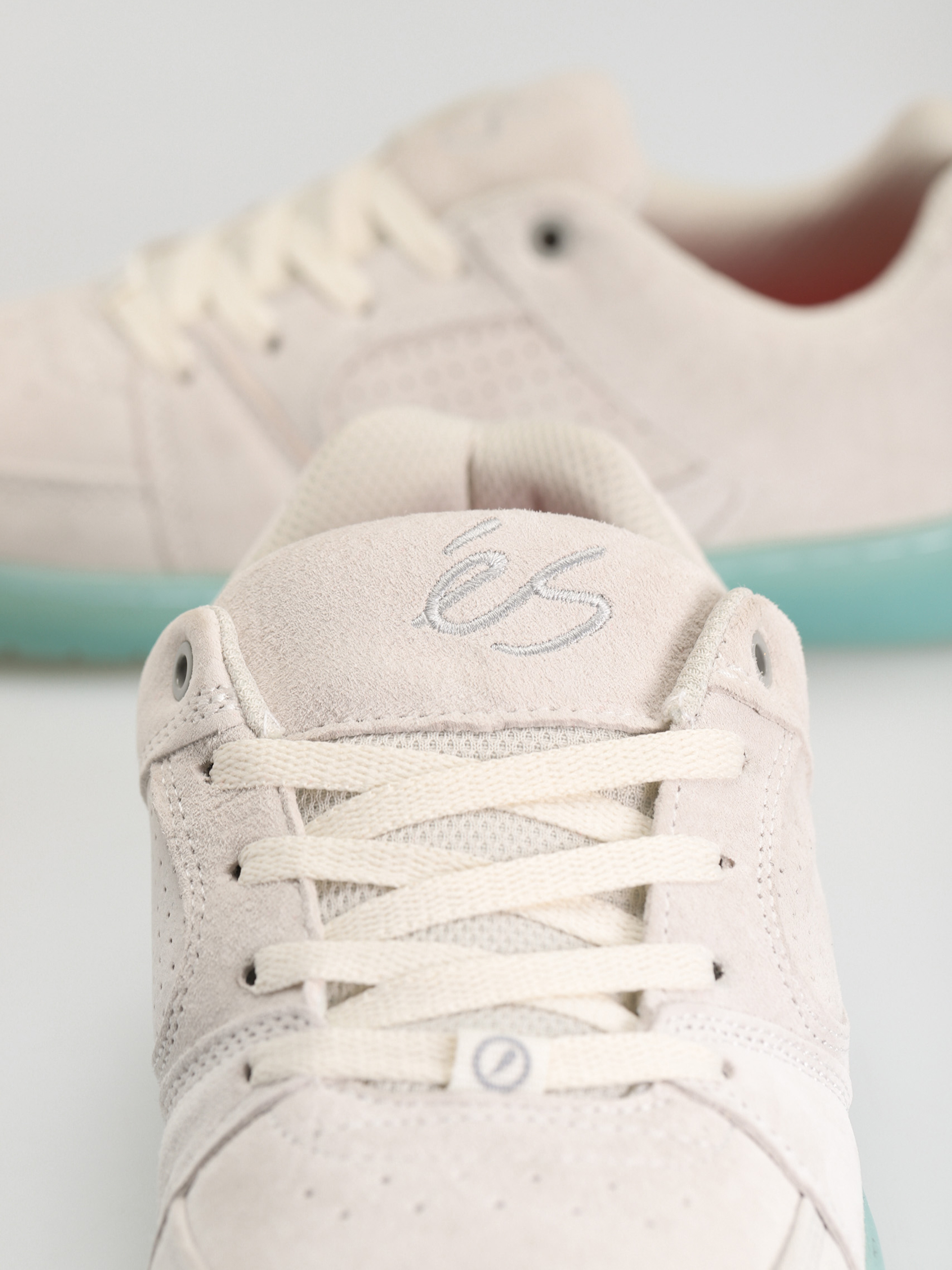 eS Accel Slim Cipők (warm grey)