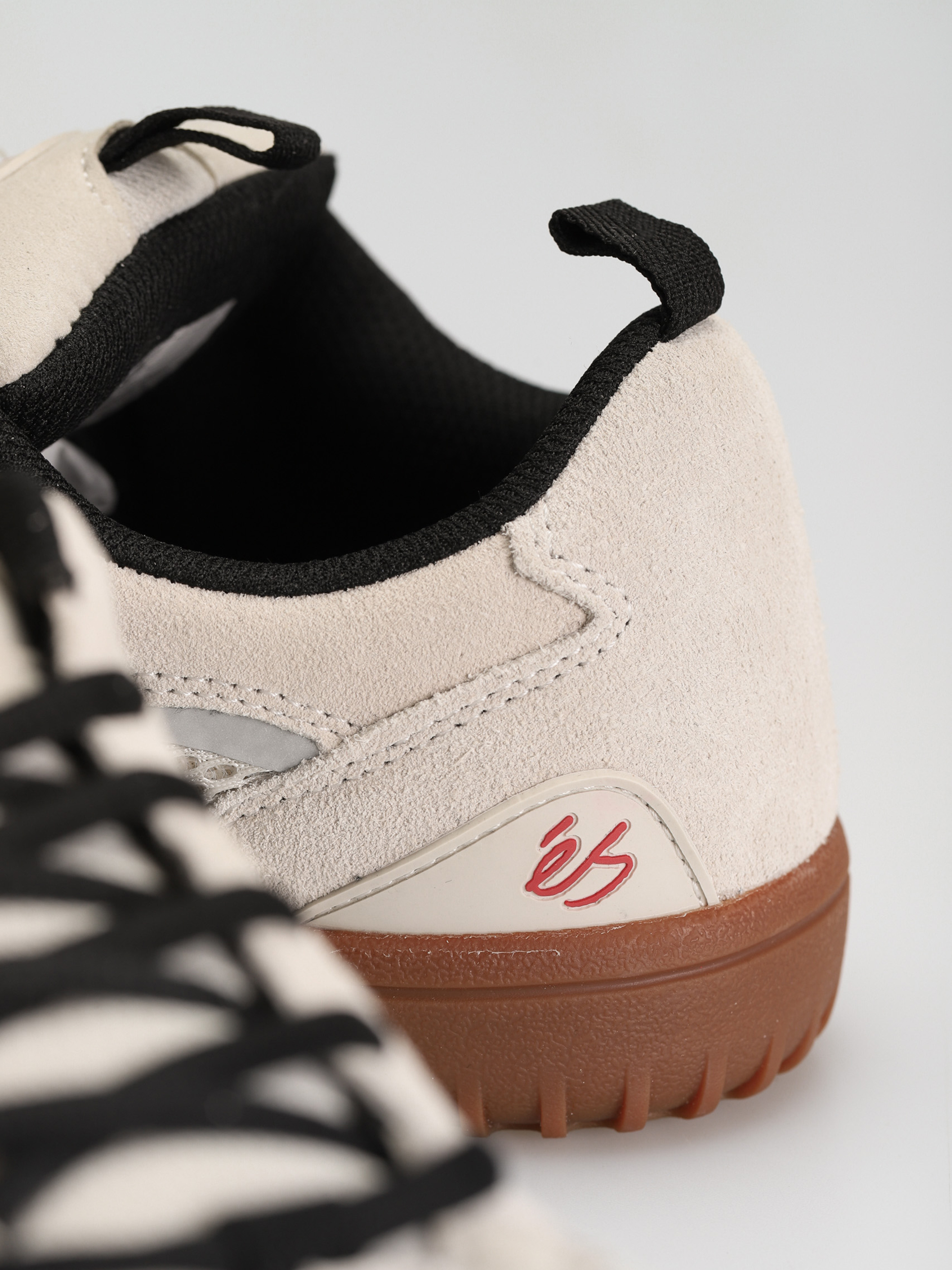 eS Quattro Cipők (white/red/gum)