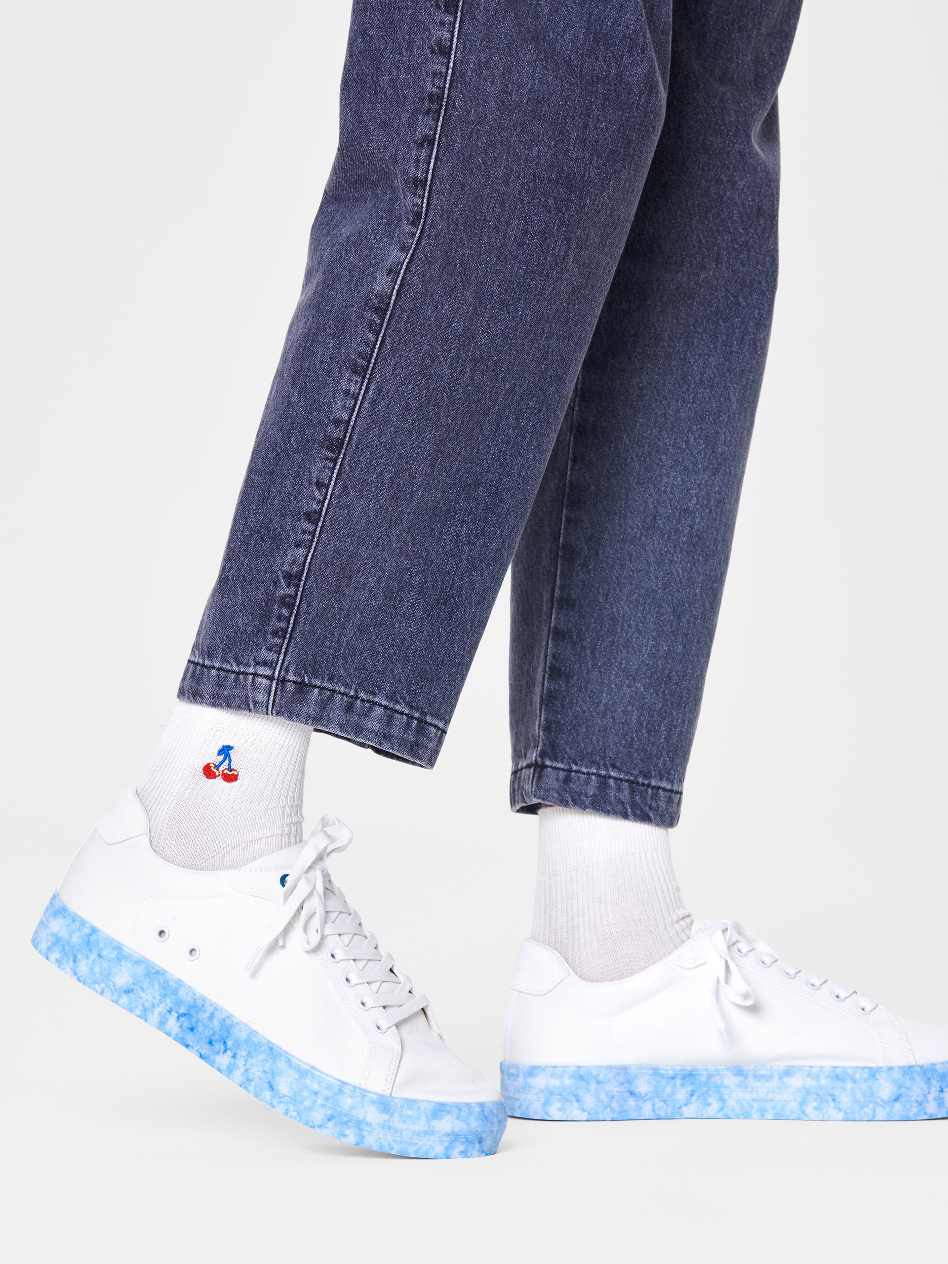 Happy Socks Ribbed Embroidery Cherry 1/2 Crew Zokni (white)