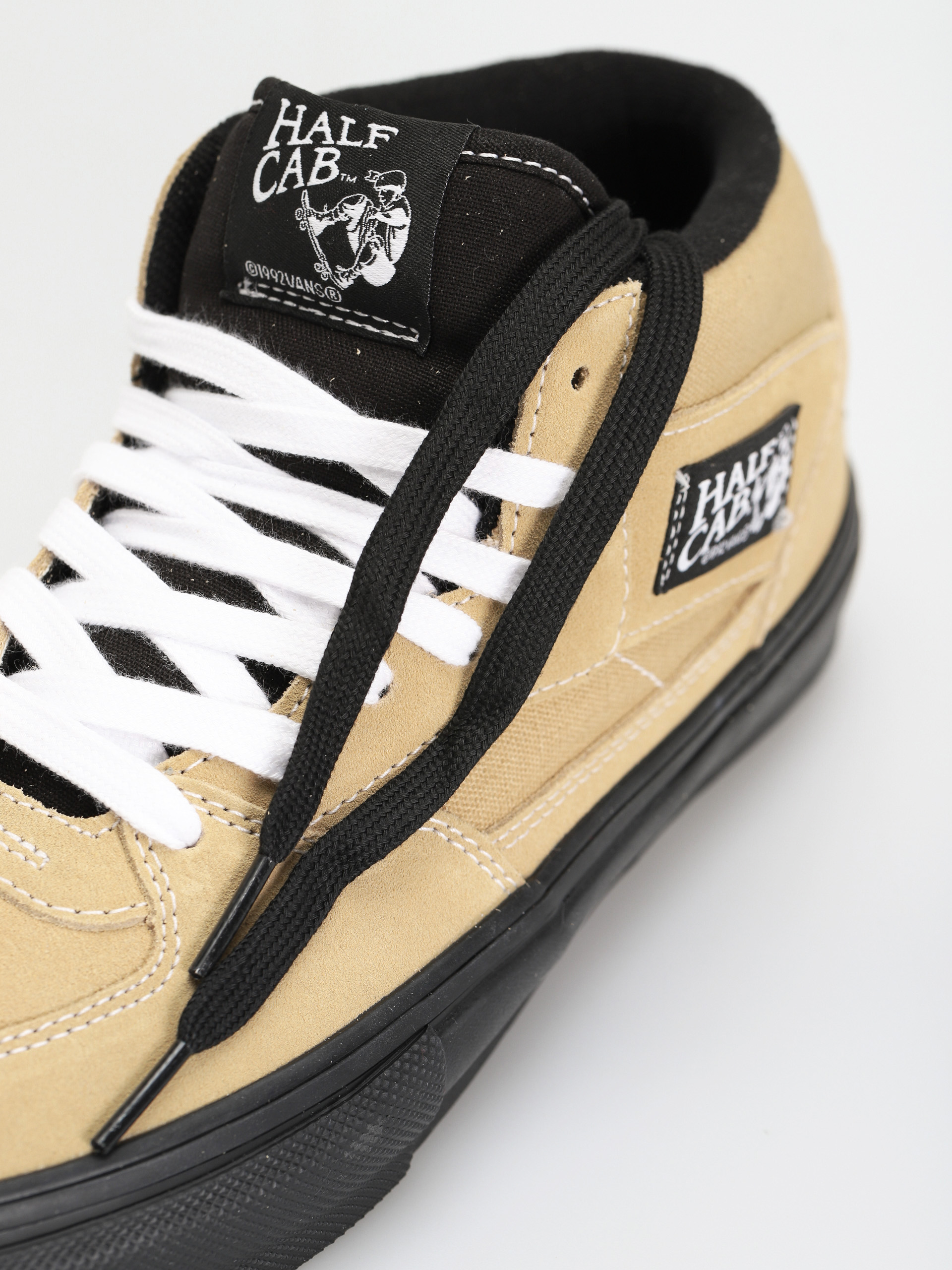 elijah berle skate half cab