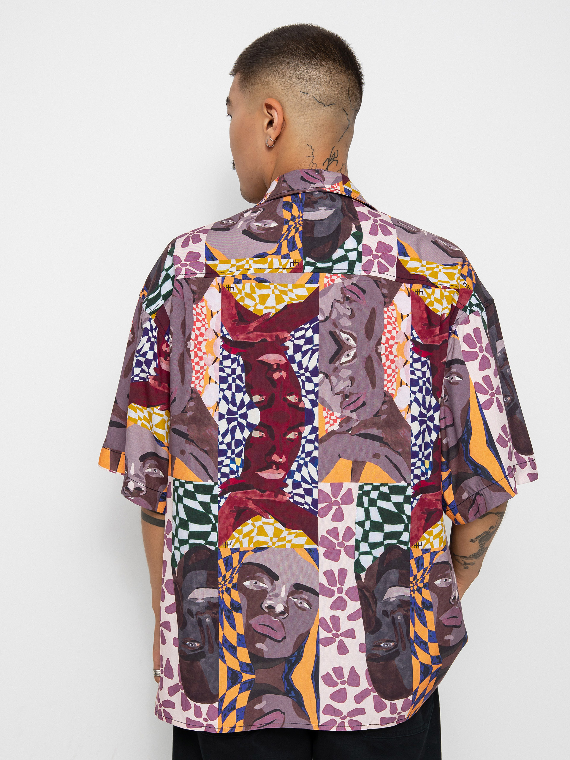 Element Resort Ing (behind the gaze)